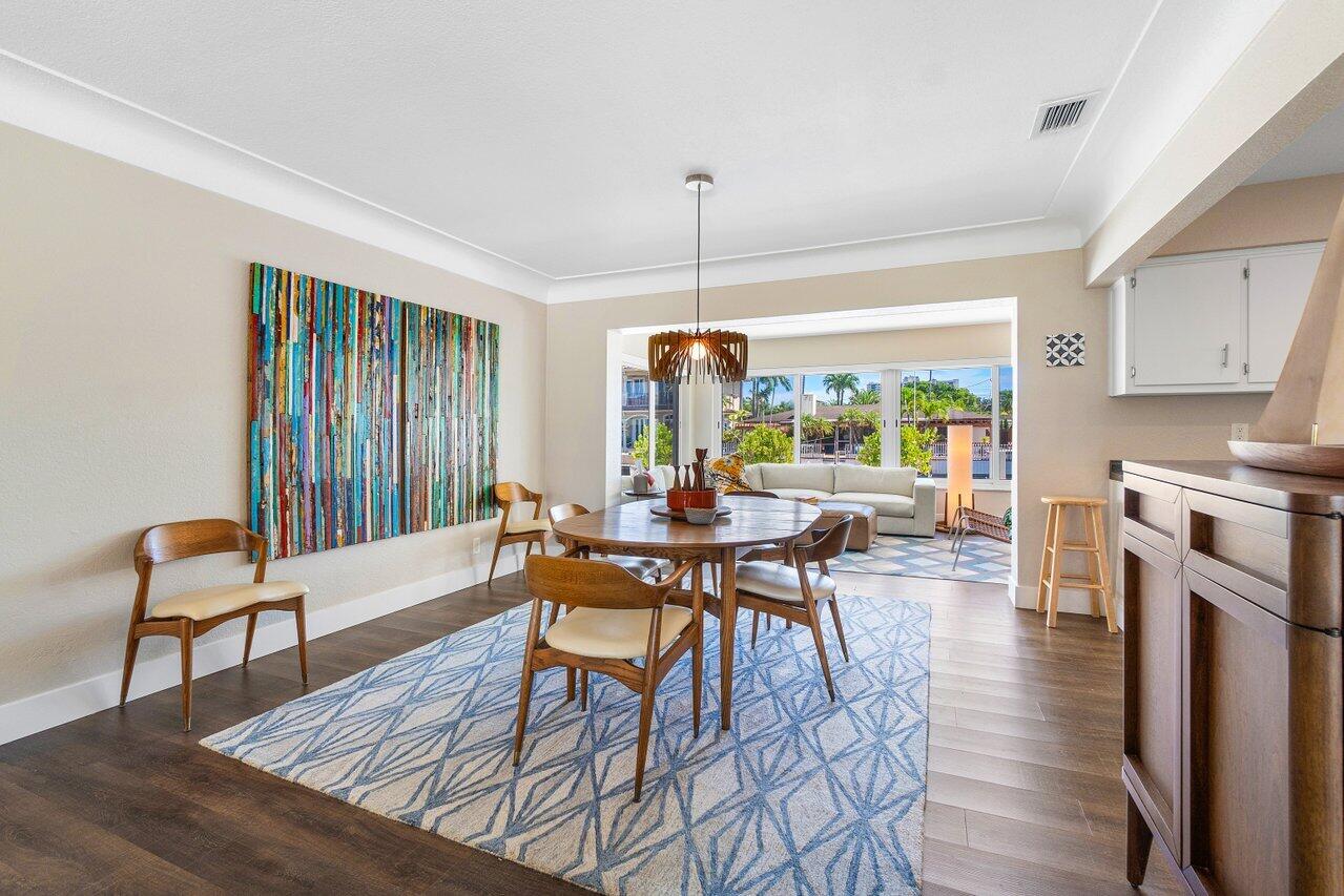 2380 SE 10th Court