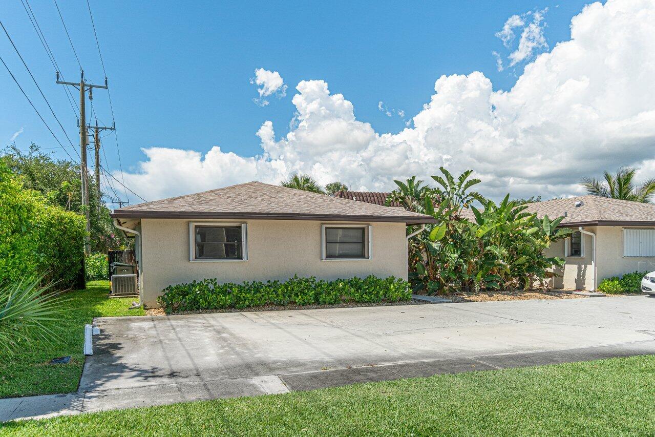 502 NE 48th Street