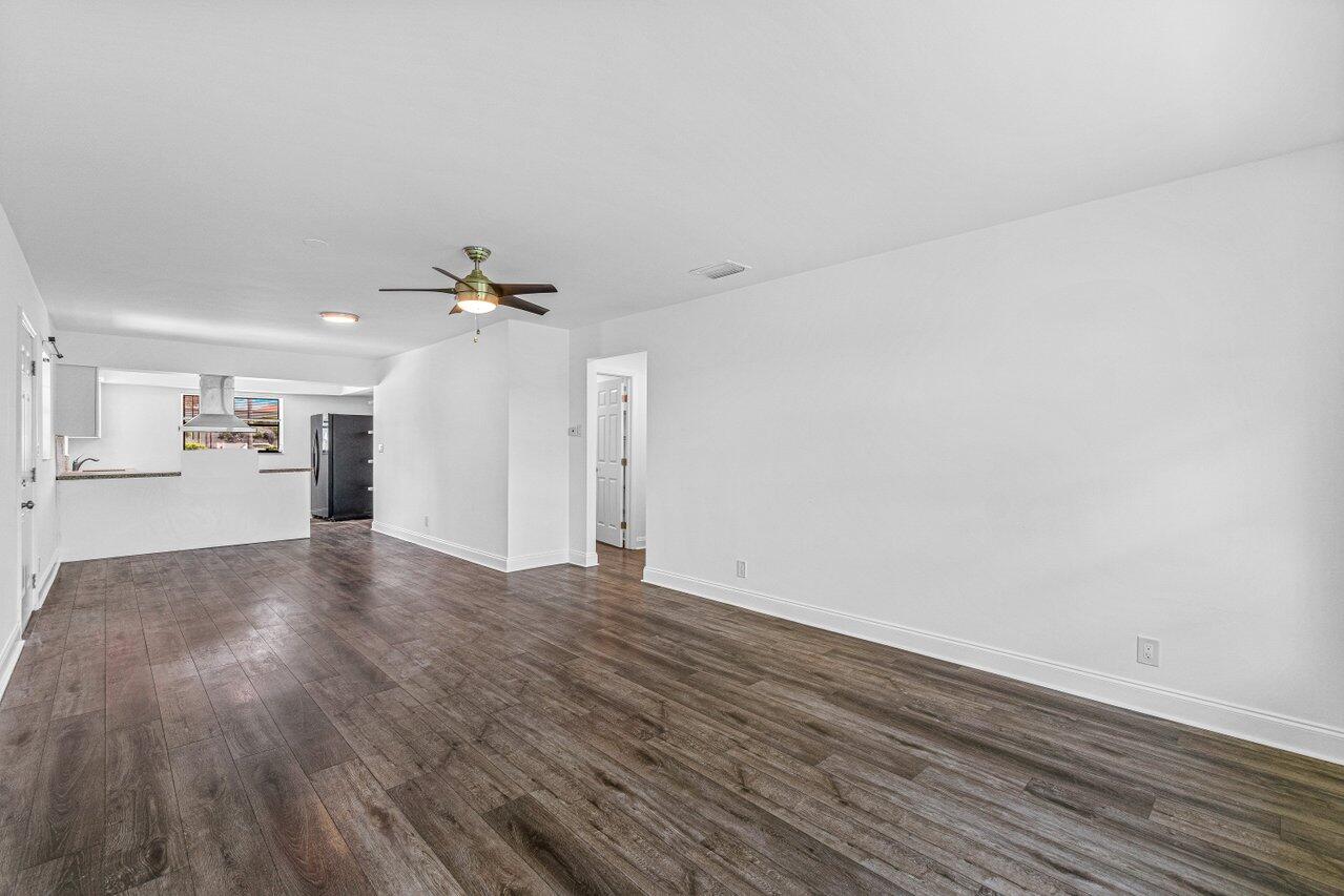 502 NE 48th Street
