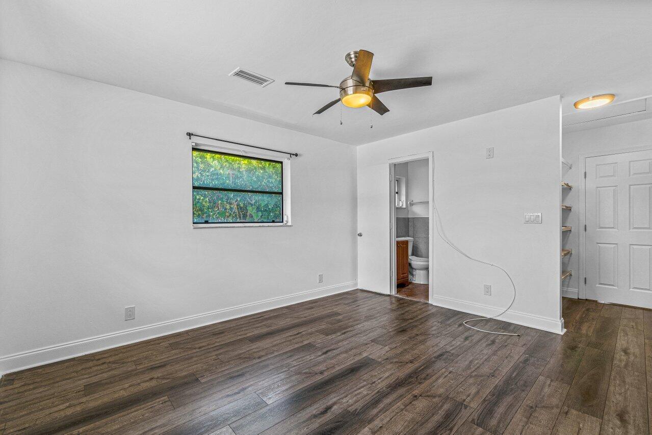 502 NE 48th Street