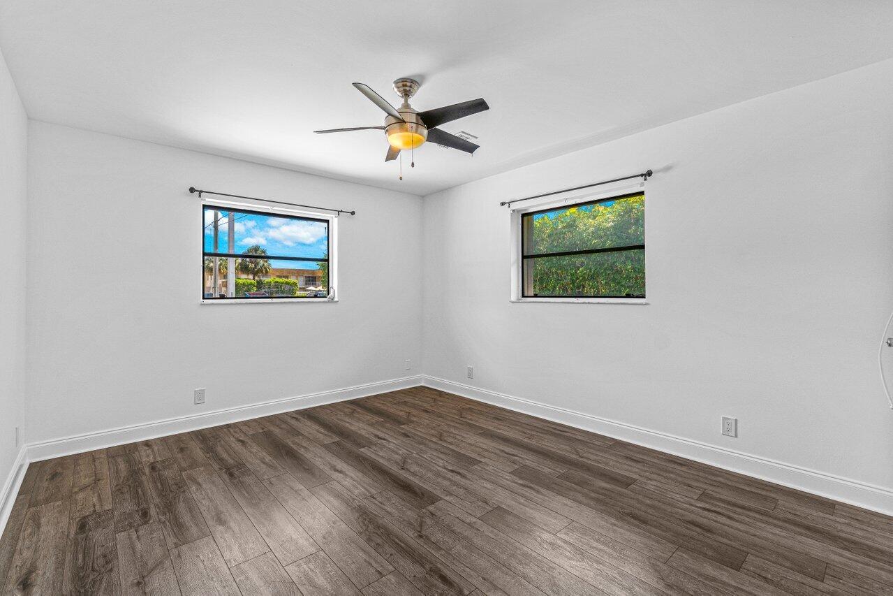 502 NE 48th Street