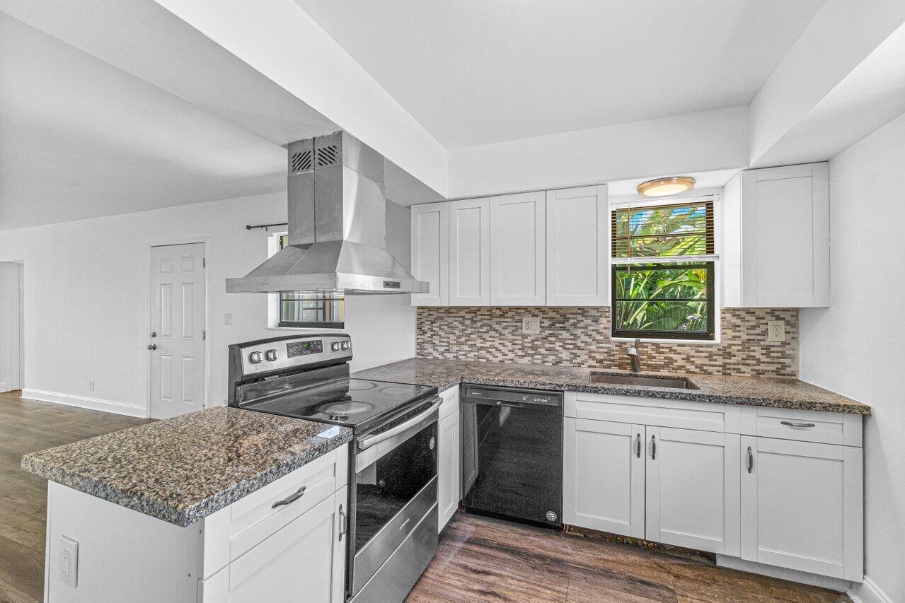 502 NE 48th Street
