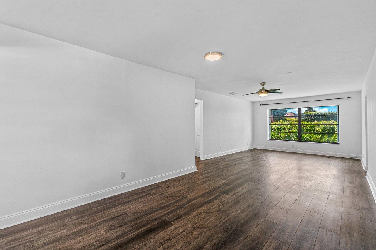 502 NE 48th Street