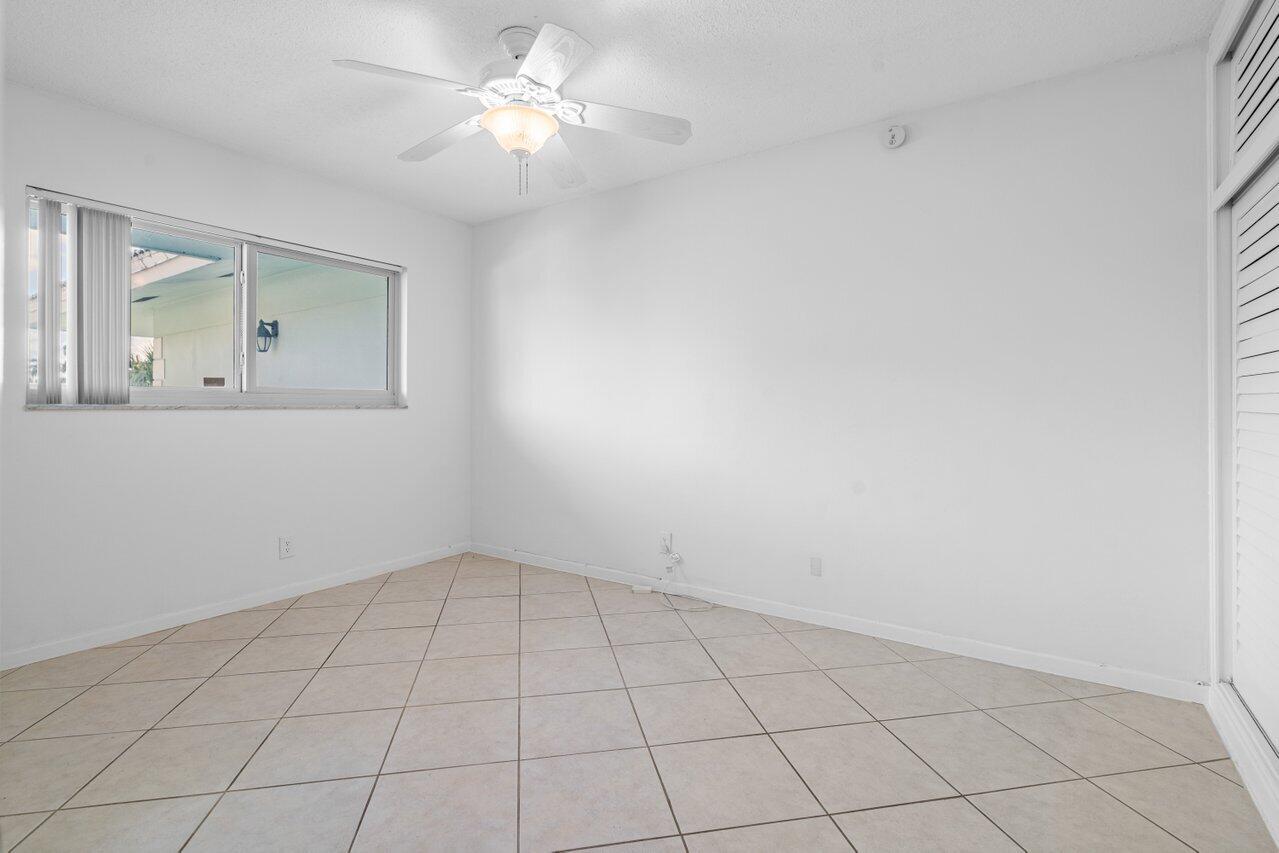 222 N Federal Highway 214