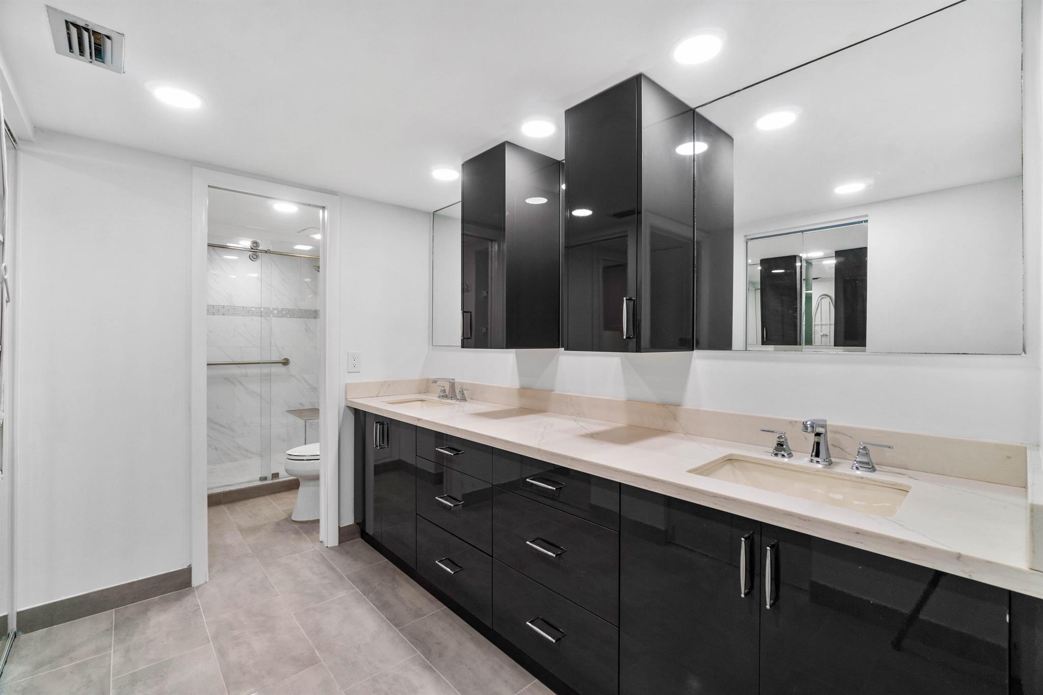 13525 Fishtail Palm Court C