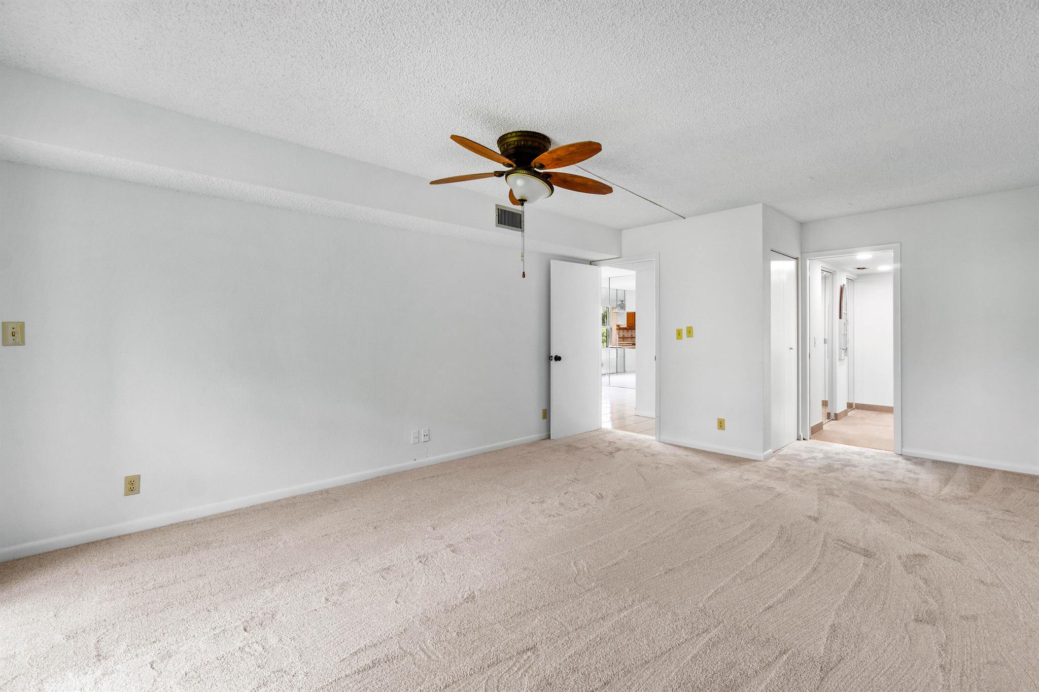 13525 Fishtail Palm Court C