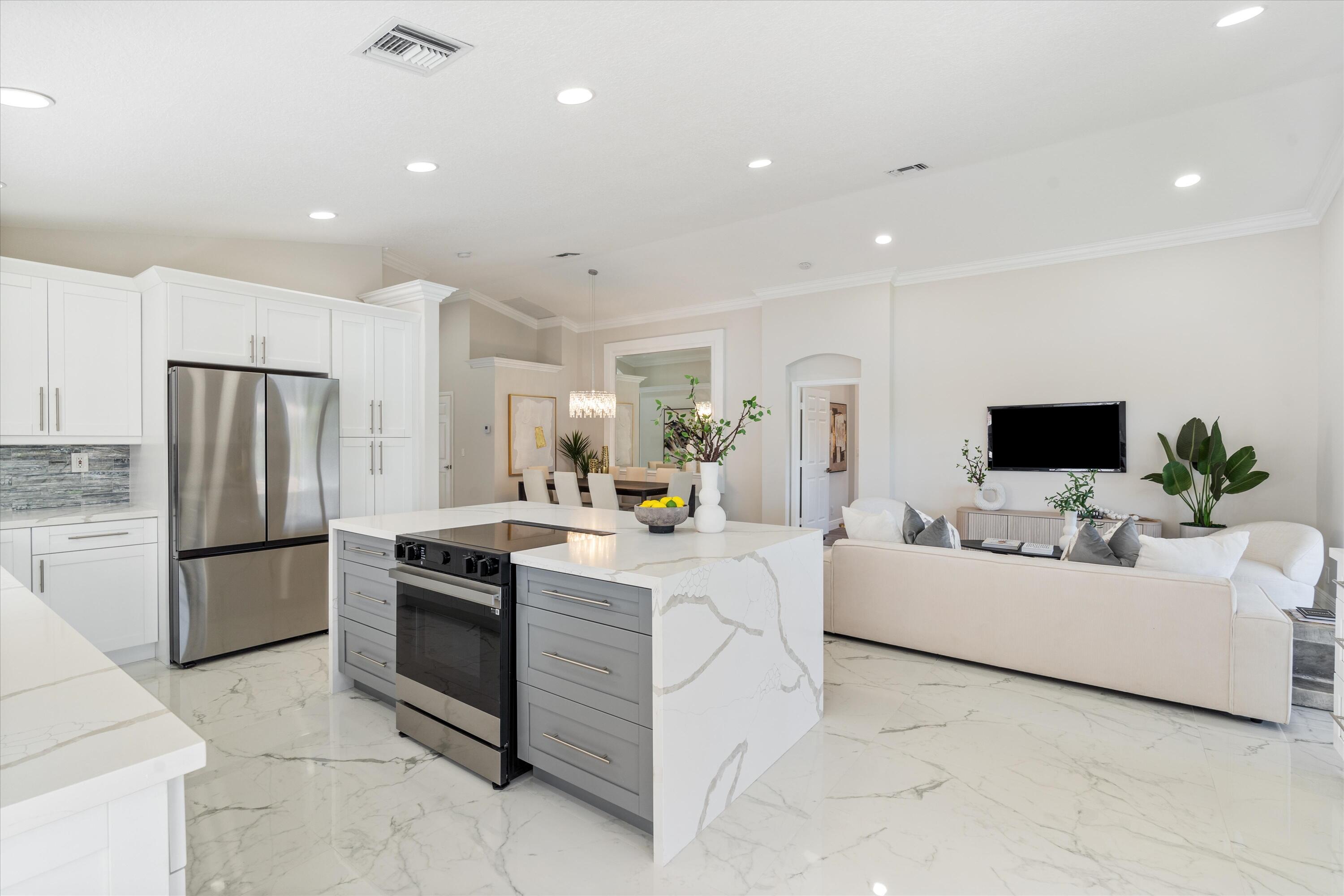 7127 Lombardy Street