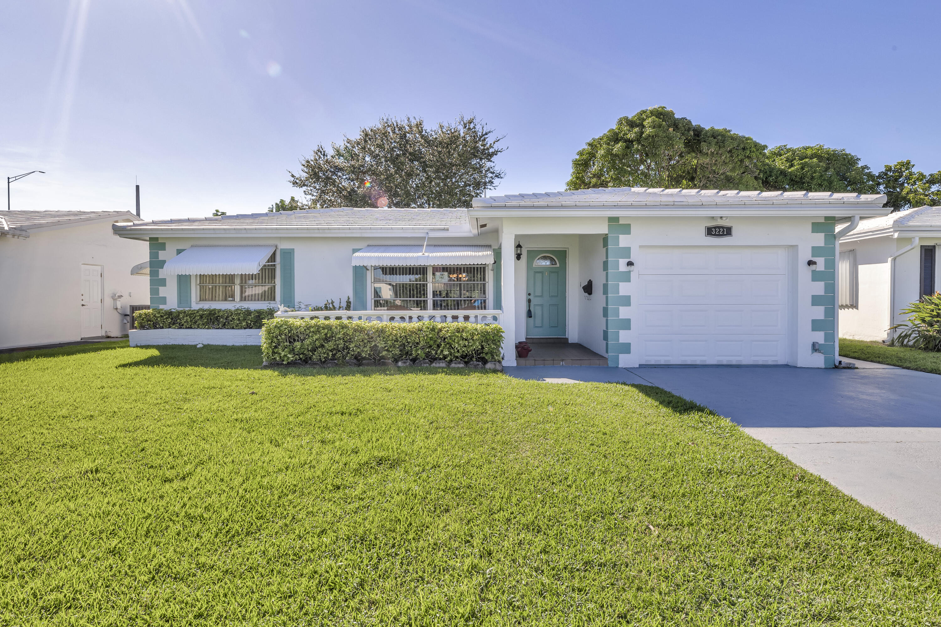 3221 E Golf Boulevard