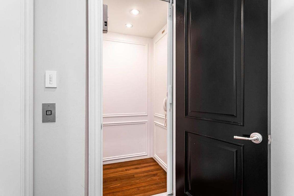 485 NE Spanish Trail