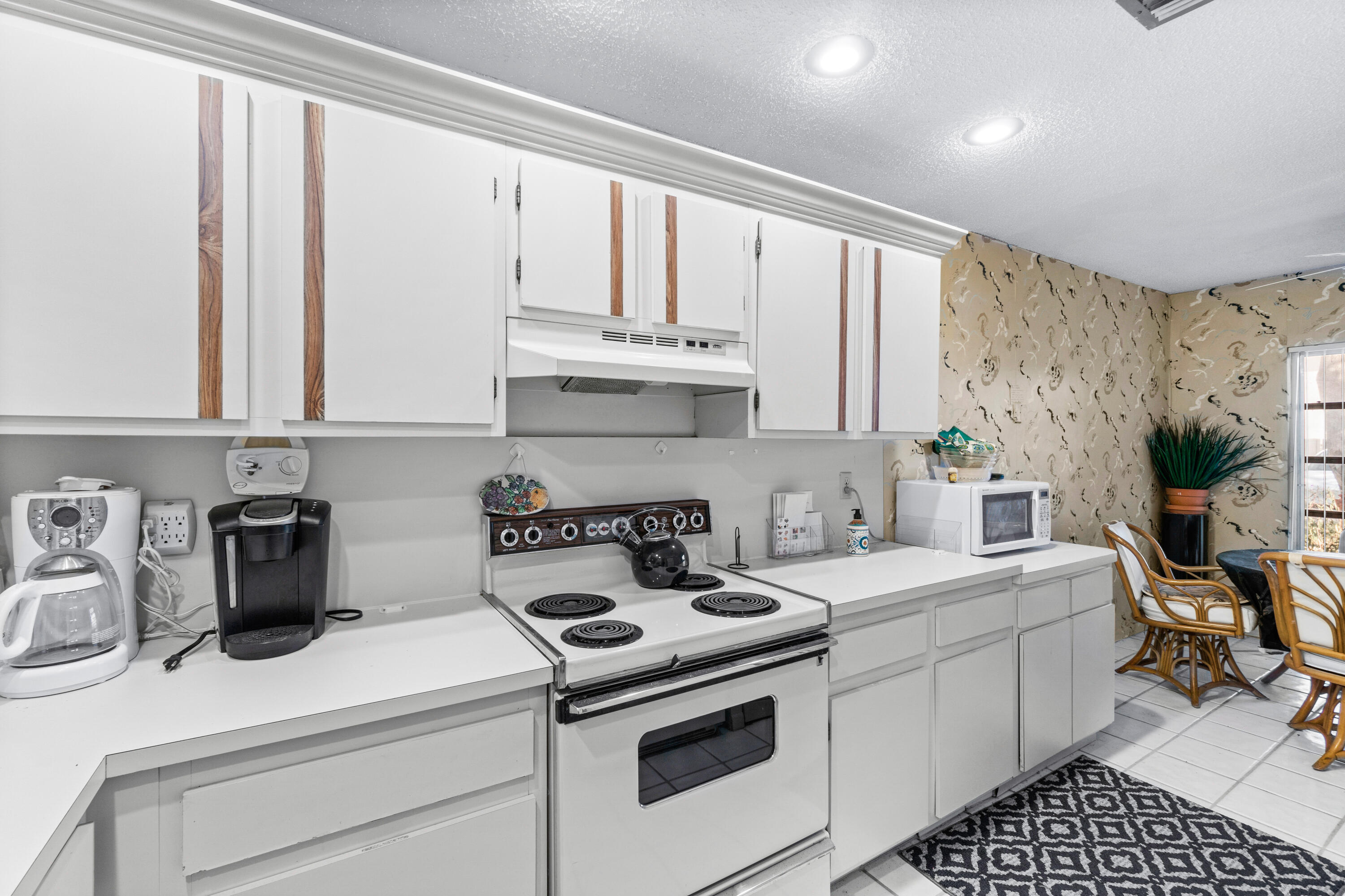 13505 Fishtail Palm Court C