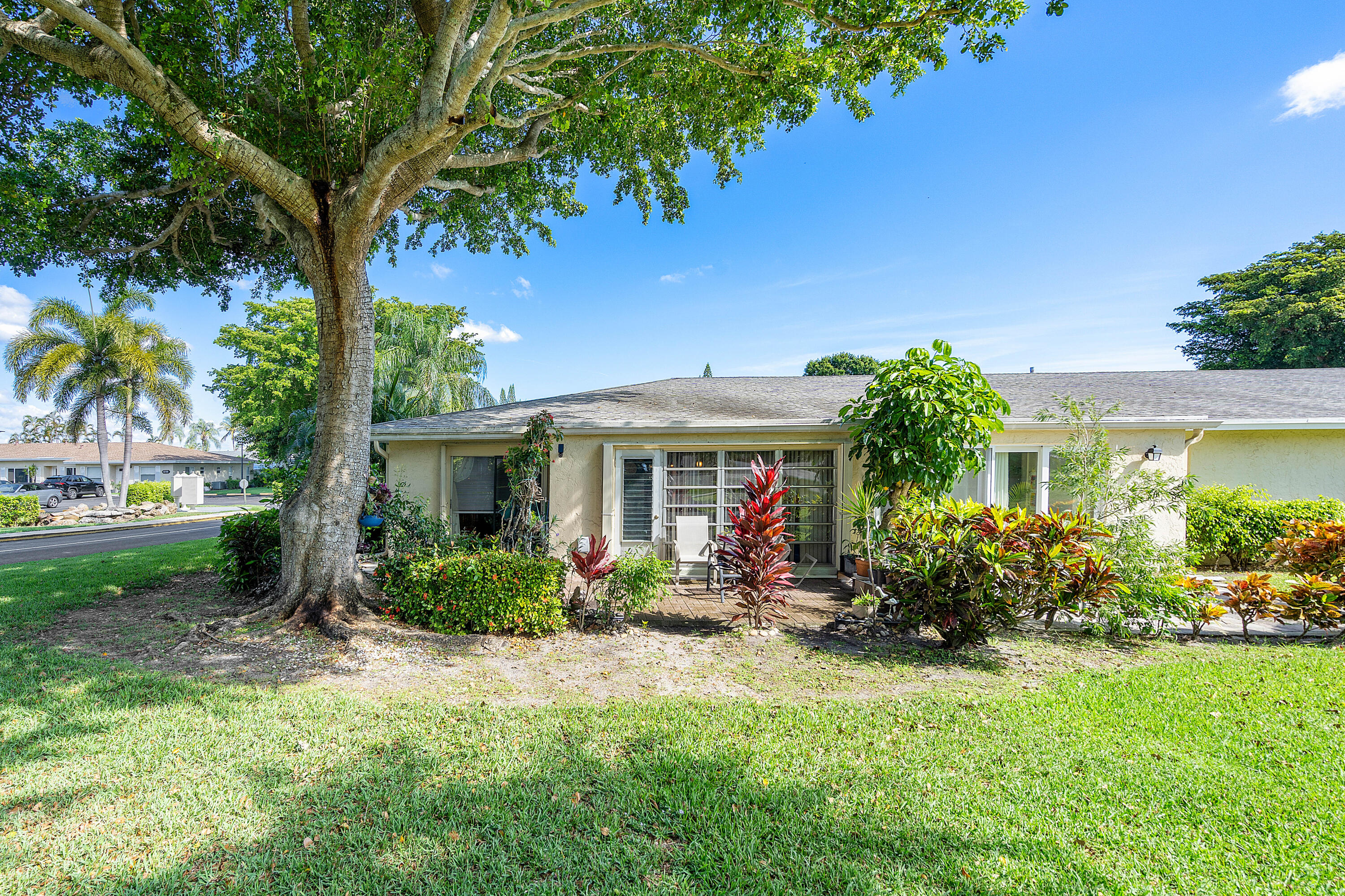 13715 Flora Place D