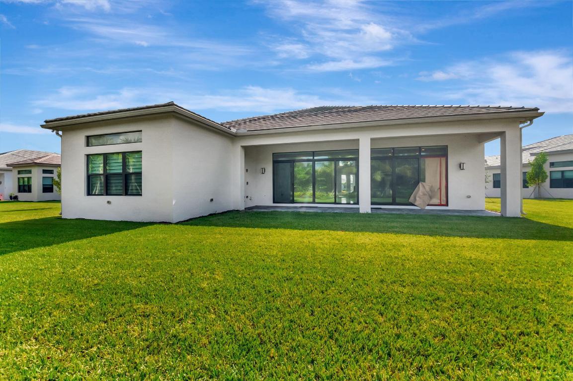 11074 Glen Orchard Lane