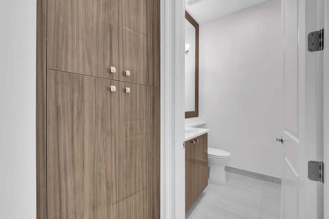 11074 Glen Orchard Lane