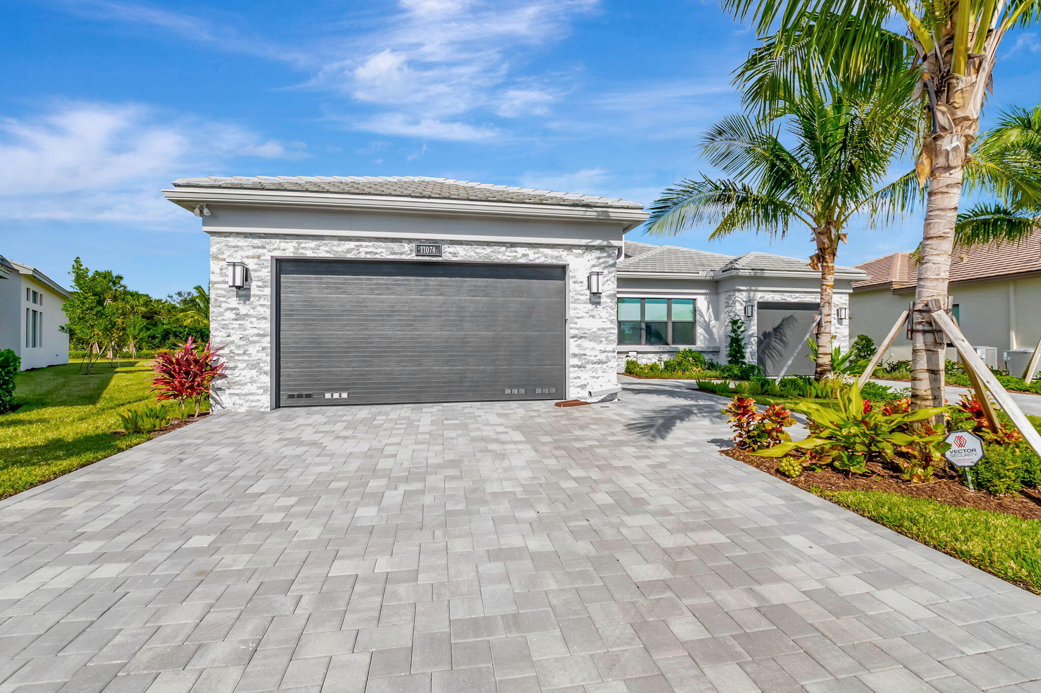 11074 Glen Orchard Lane