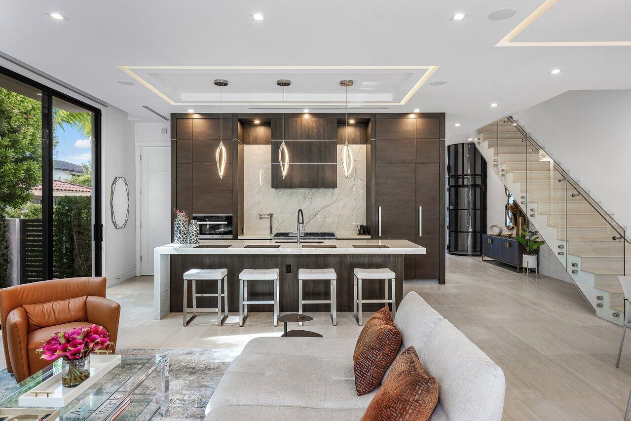 3094 Cadiz Road