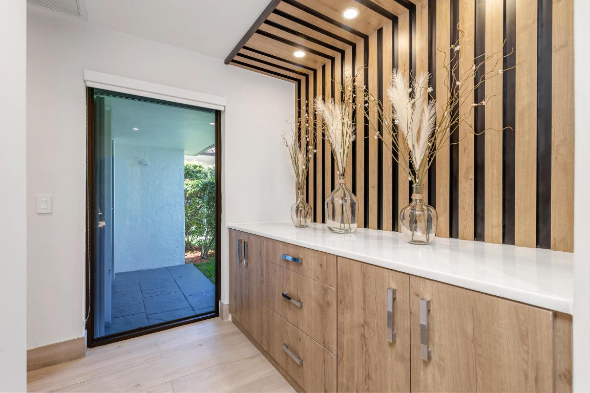 2400 Spanish River Road