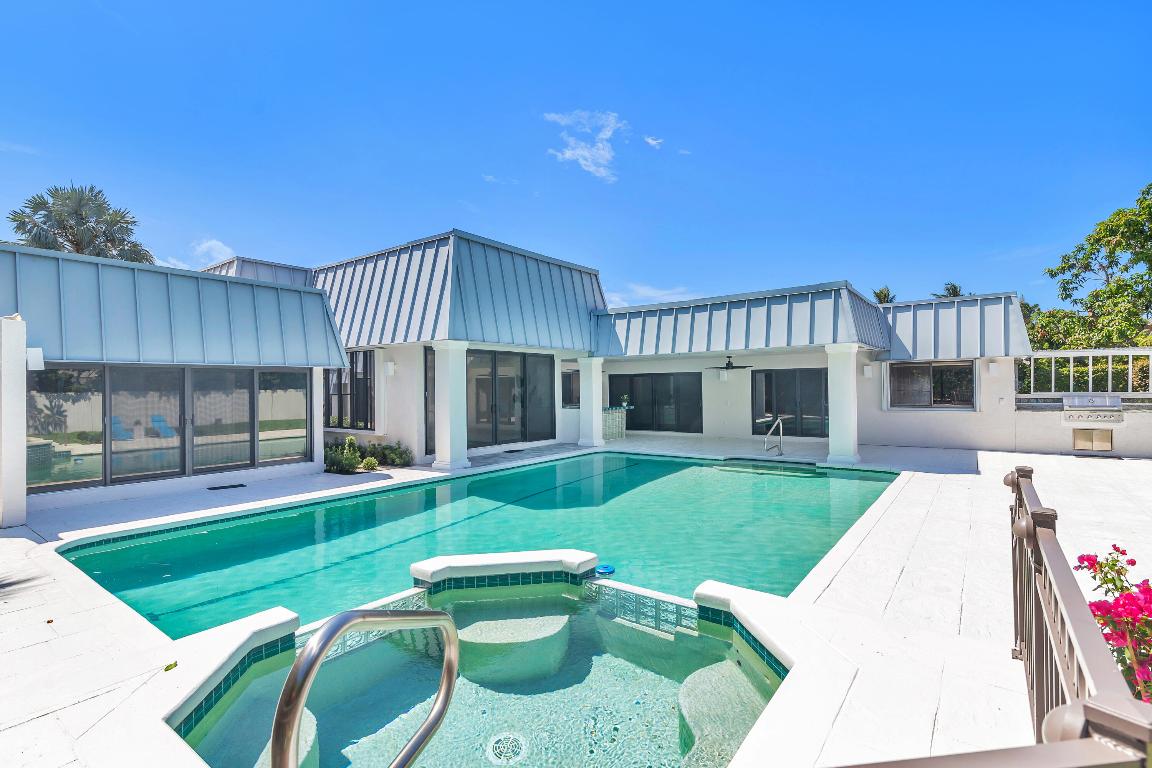 2400 Spanish River Road