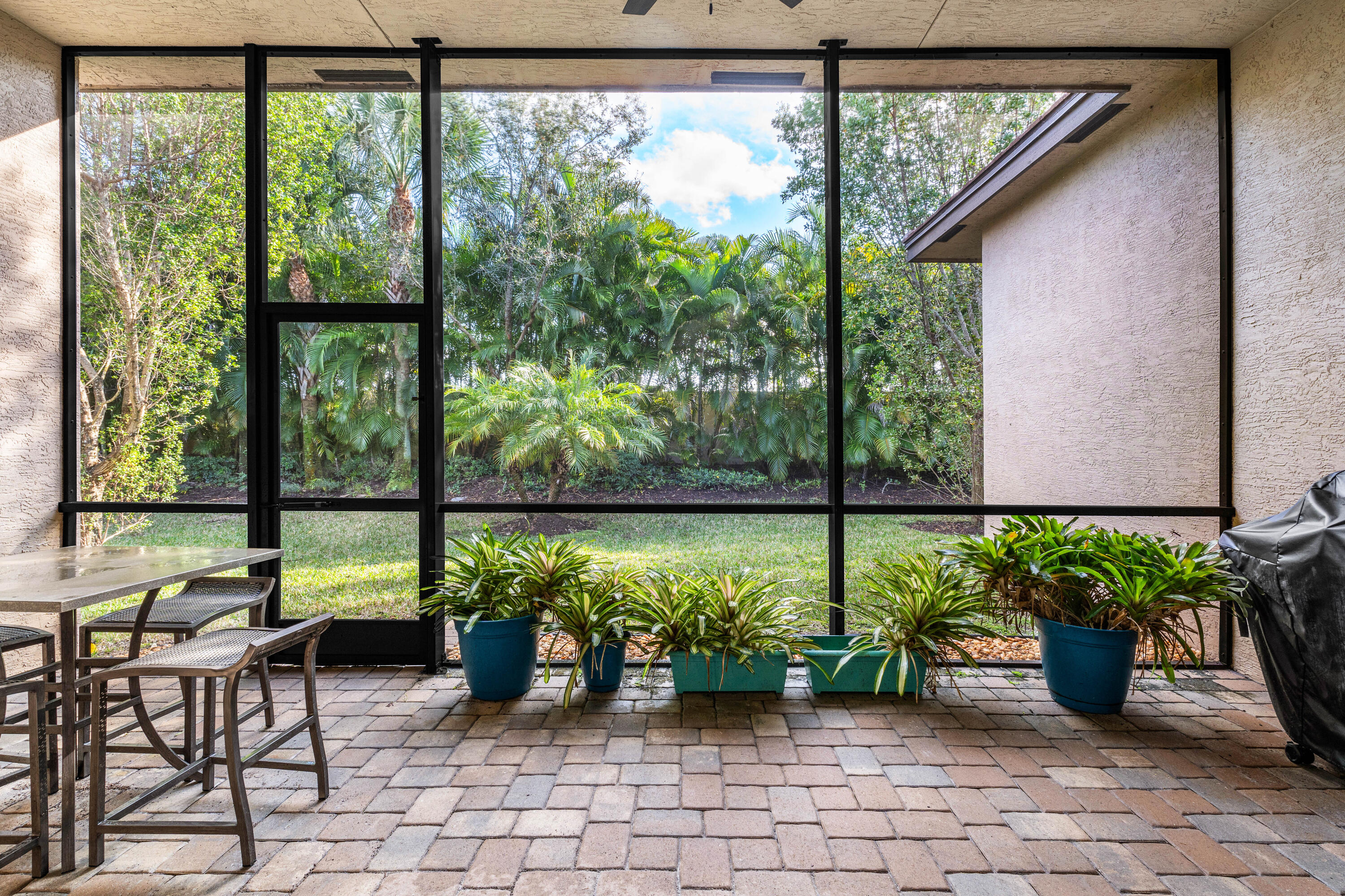 8210 Pyramid Peak Lane