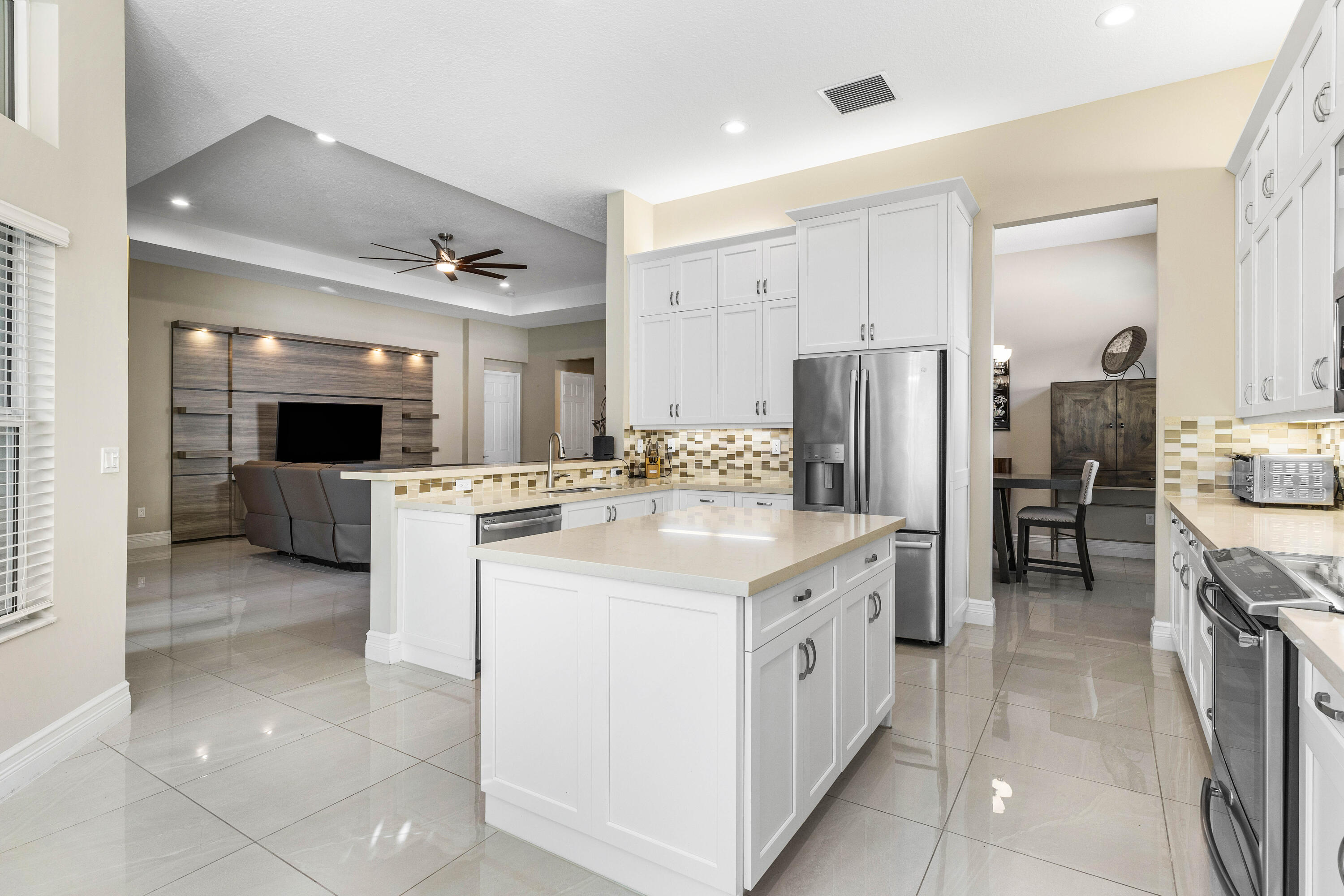 8210 Pyramid Peak Lane