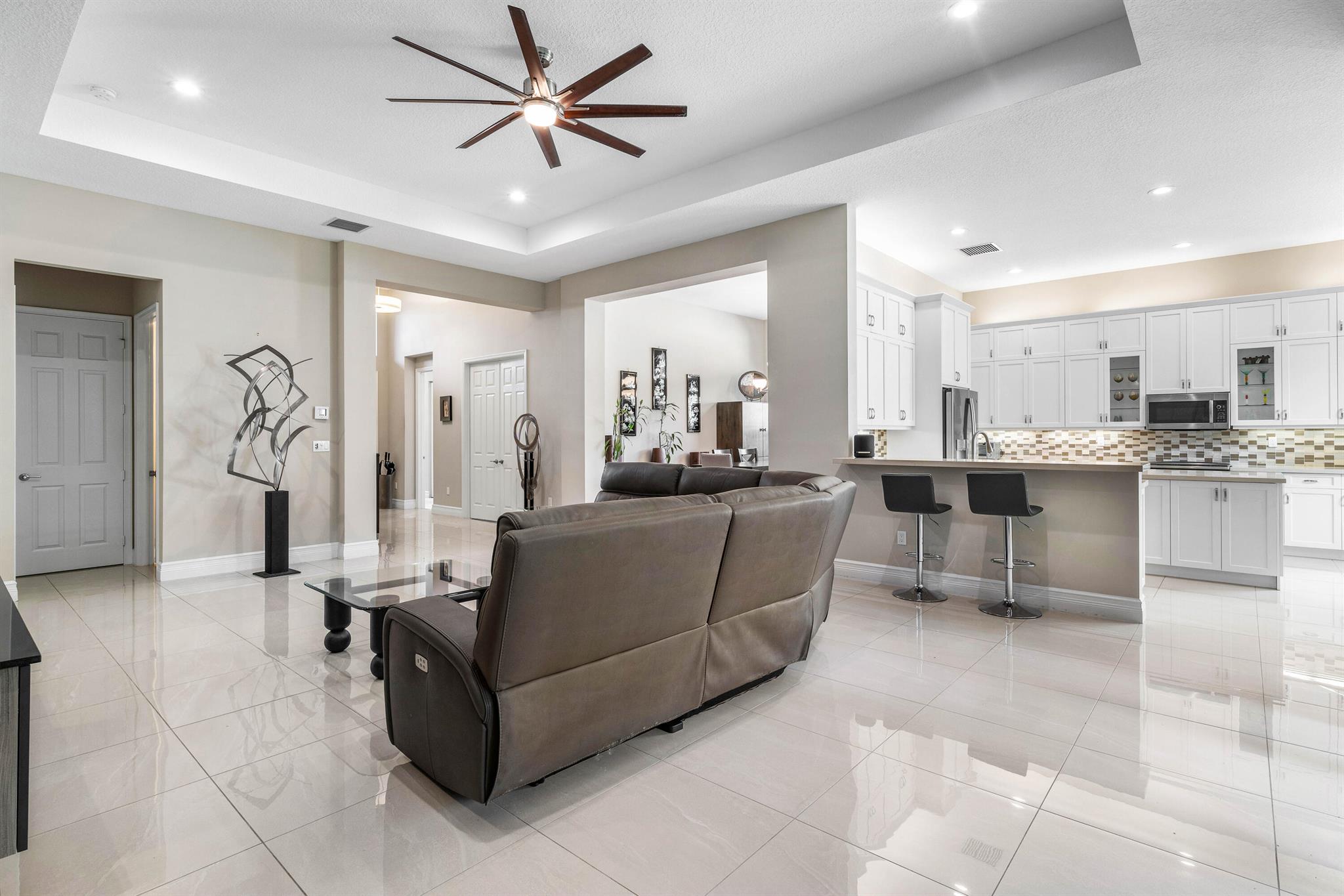 8210 Pyramid Peak Lane