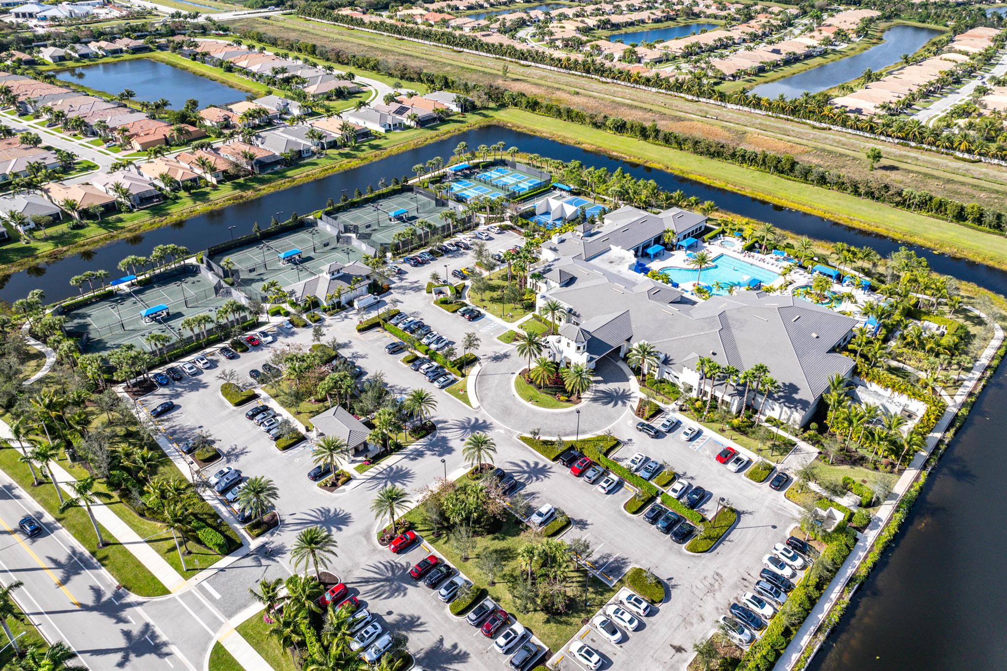 8210 Pyramid Peak Lane