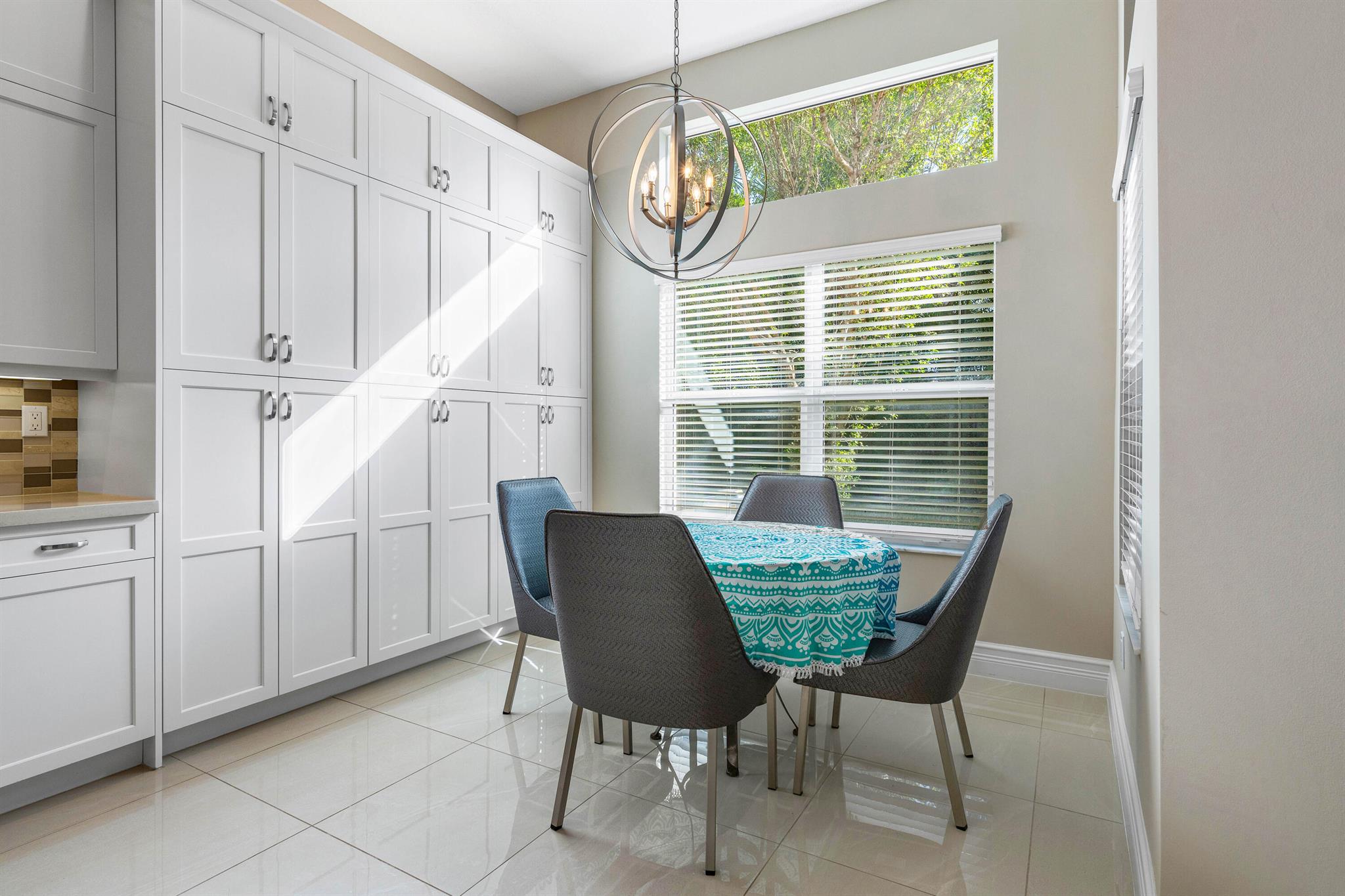 8210 Pyramid Peak Lane