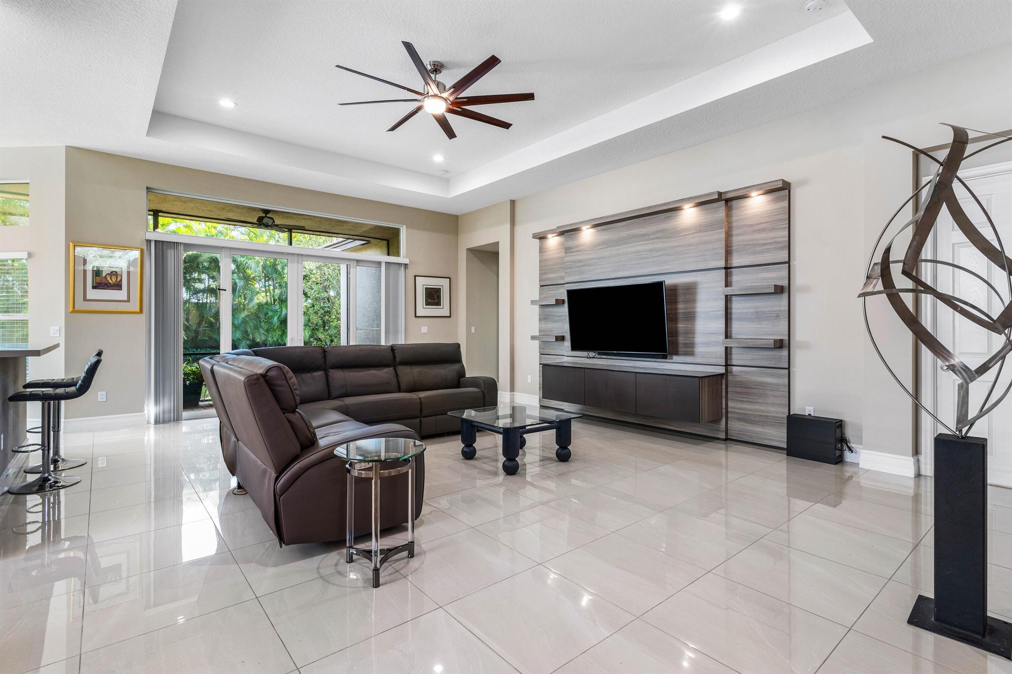 8210 Pyramid Peak Lane