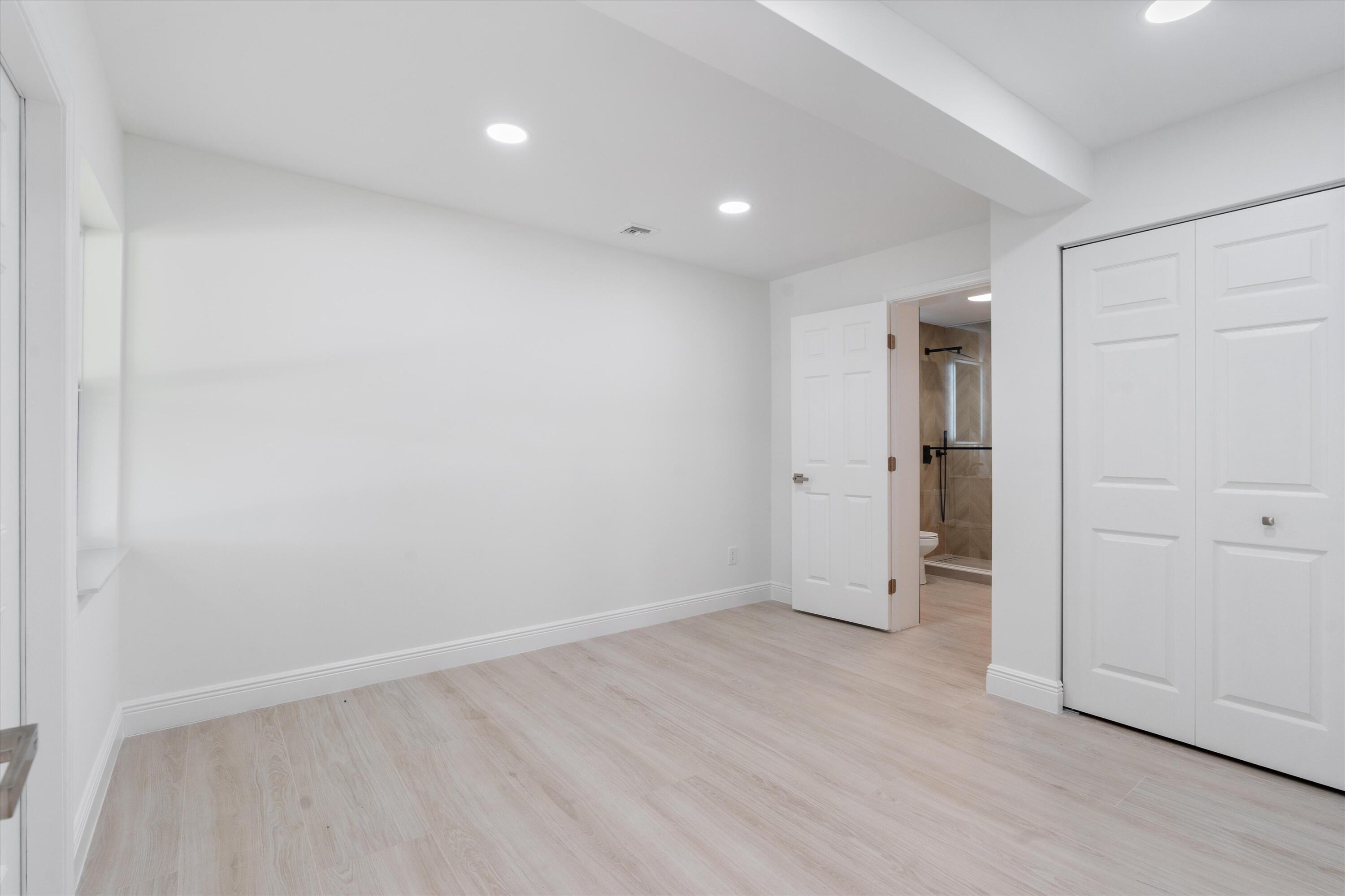 1010 NW 3rd Avenue
