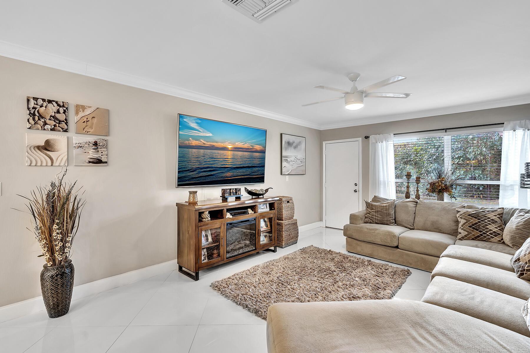 13323 Pineapple Palm Court A