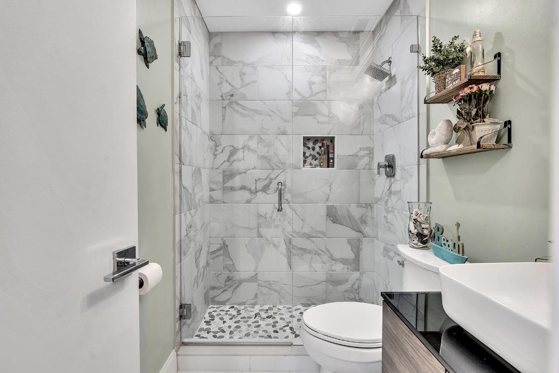 13323 Pineapple Palm Court A