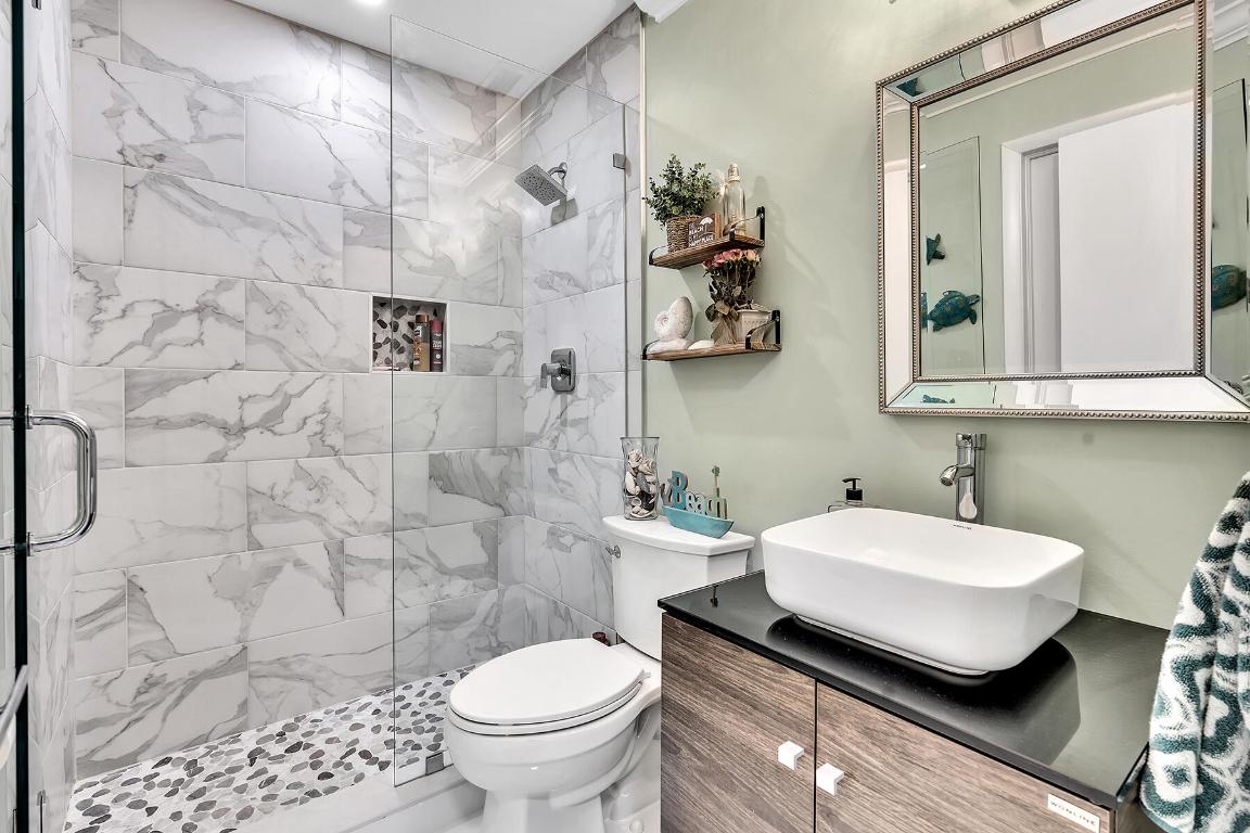 13323 Pineapple Palm Court A