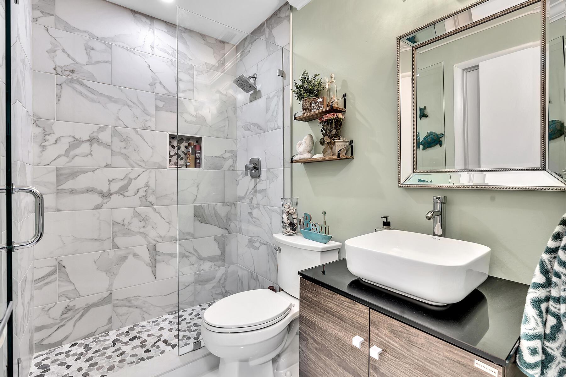 13323 Pineapple Palm Court A