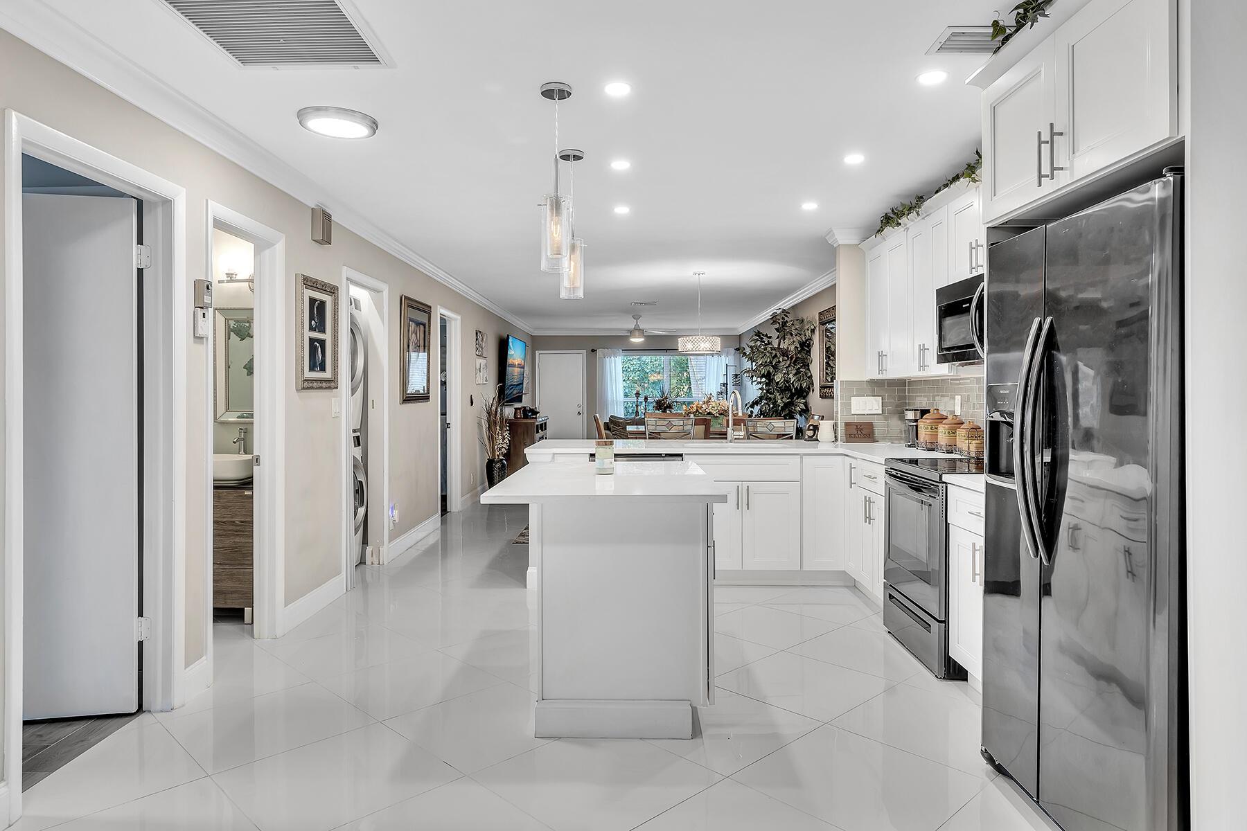 13323 Pineapple Palm Court A