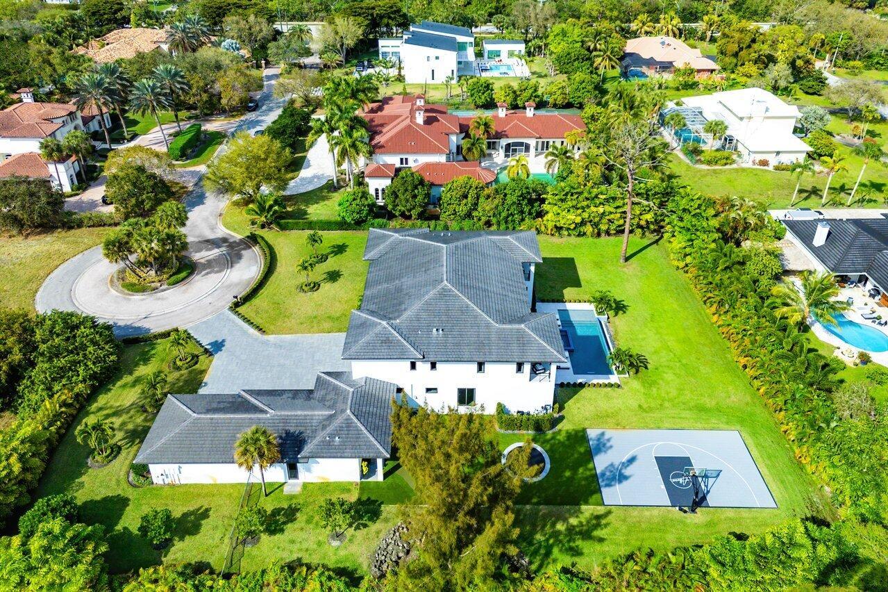 6352 NW 65 Way