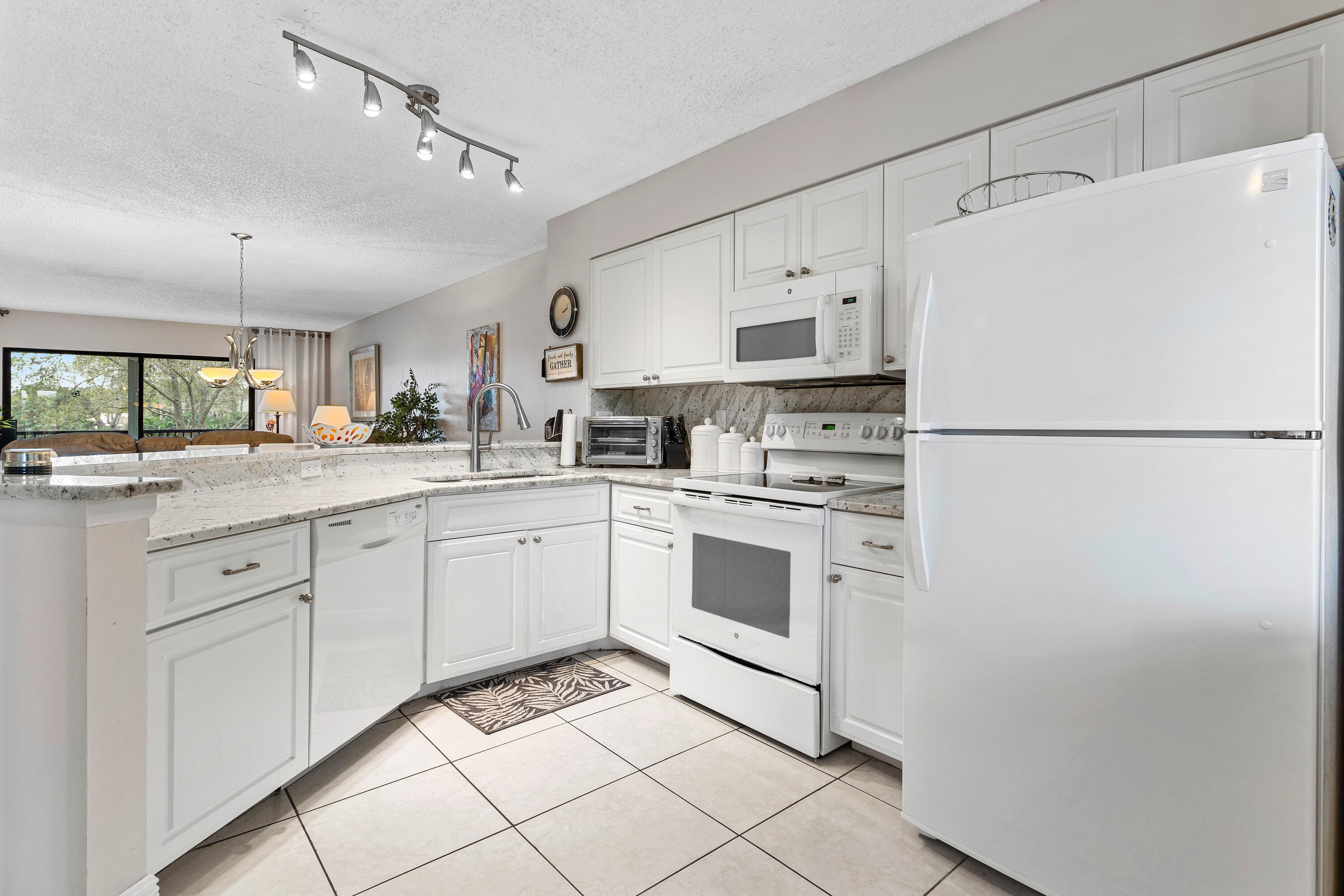 2238 N Cypress Bend Drive 207