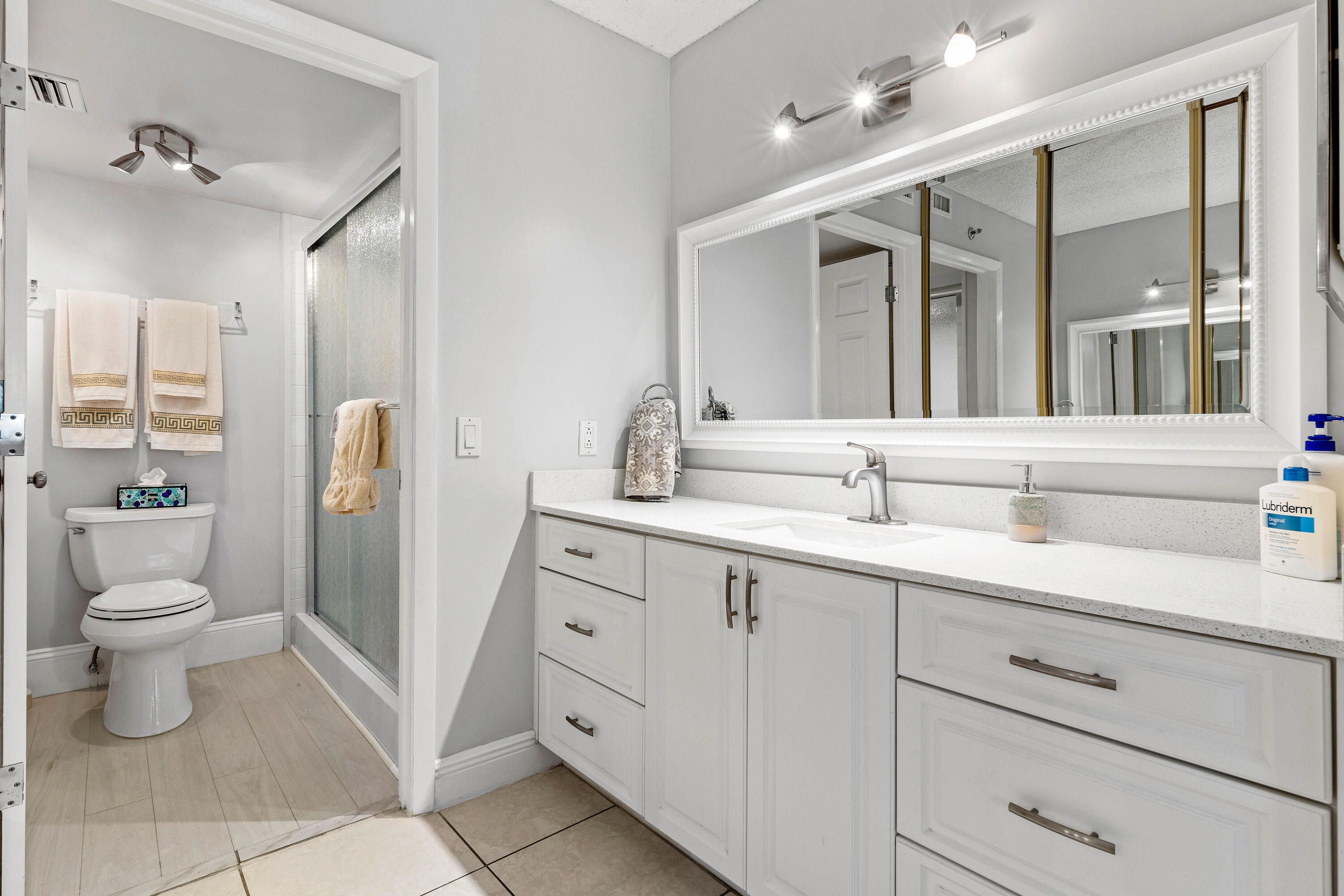 2238 N Cypress Bend Drive 207