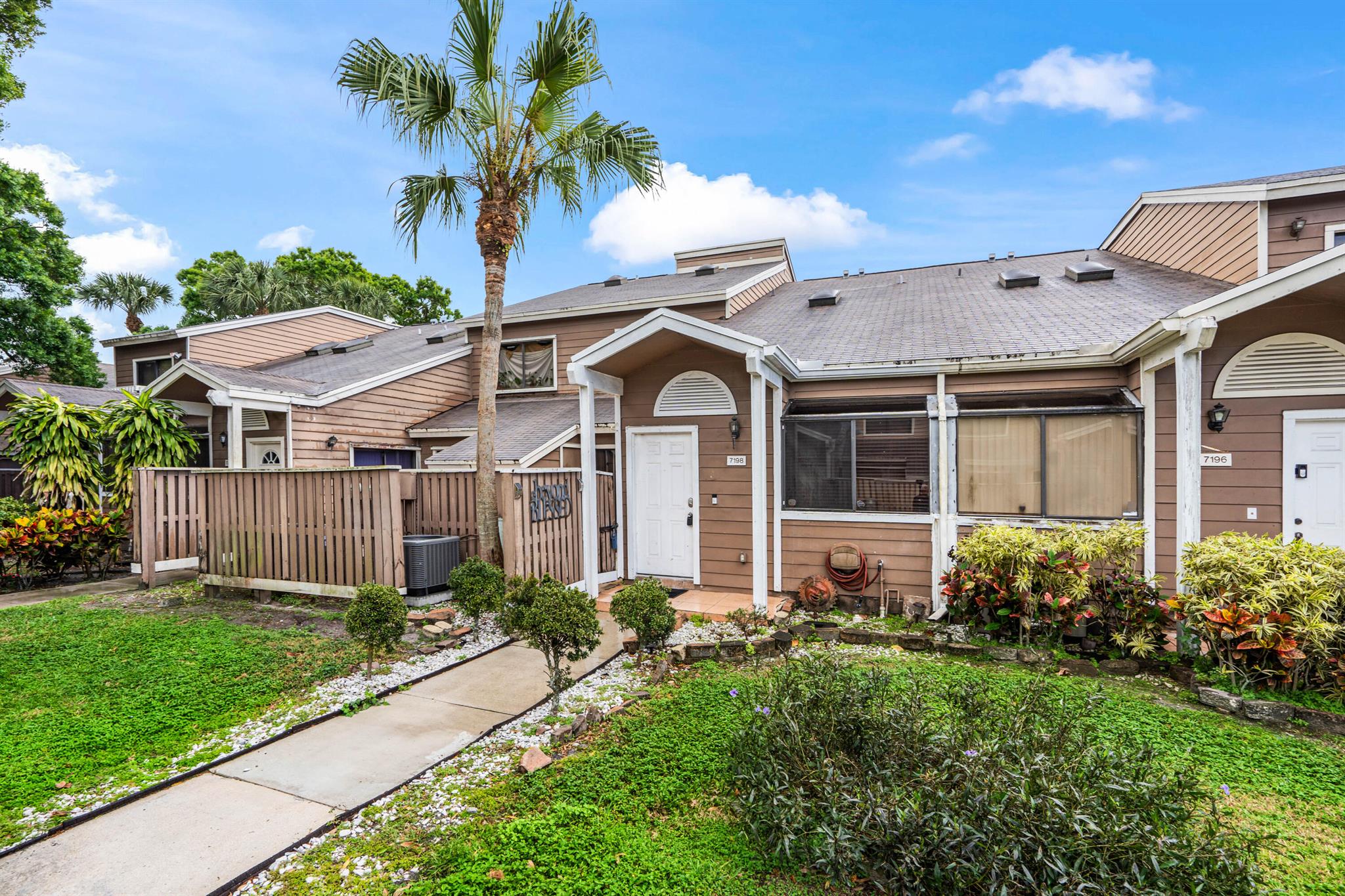 7198 Sportsmans Drive 2