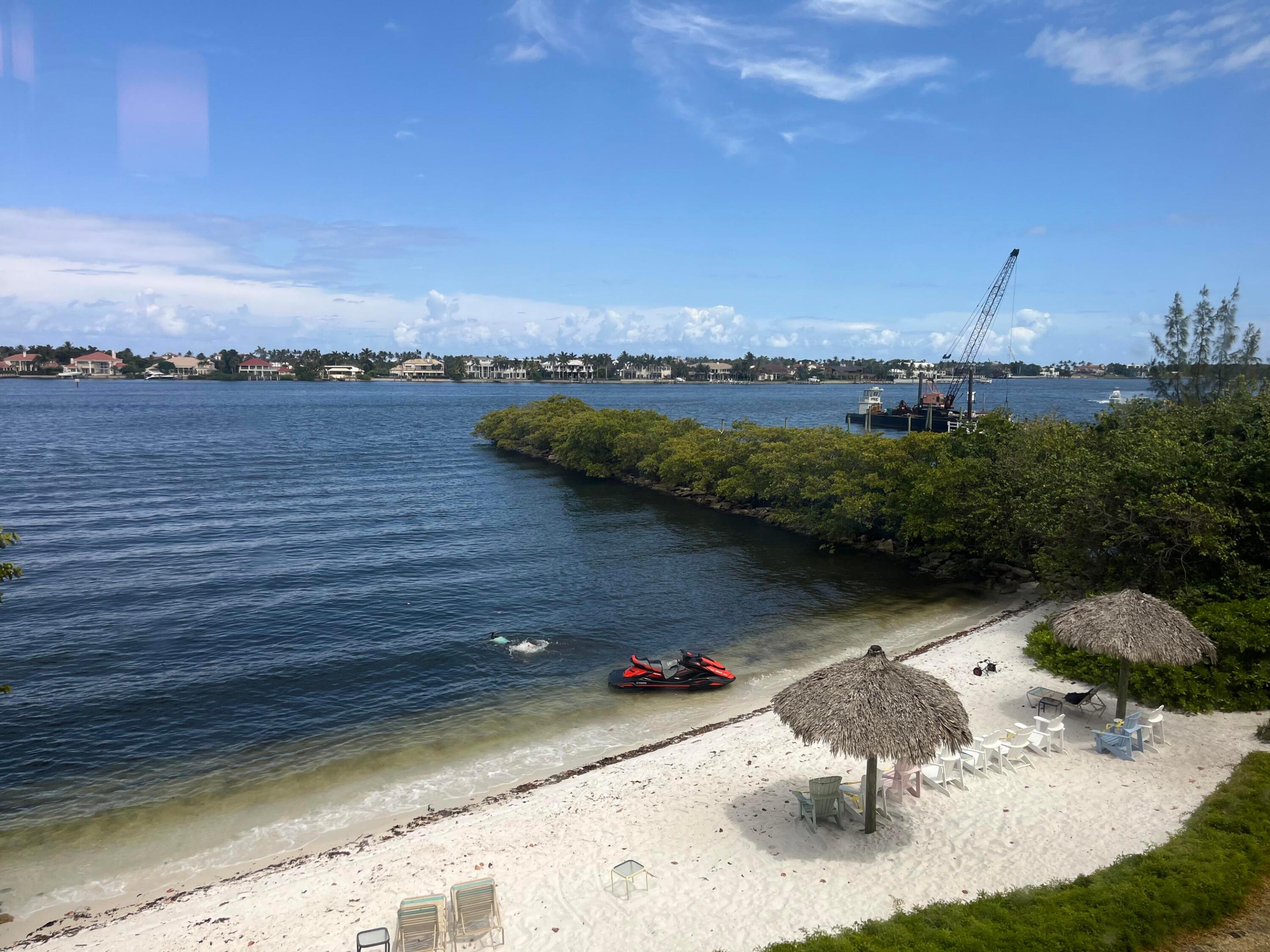 1200 Scotia Drive 301