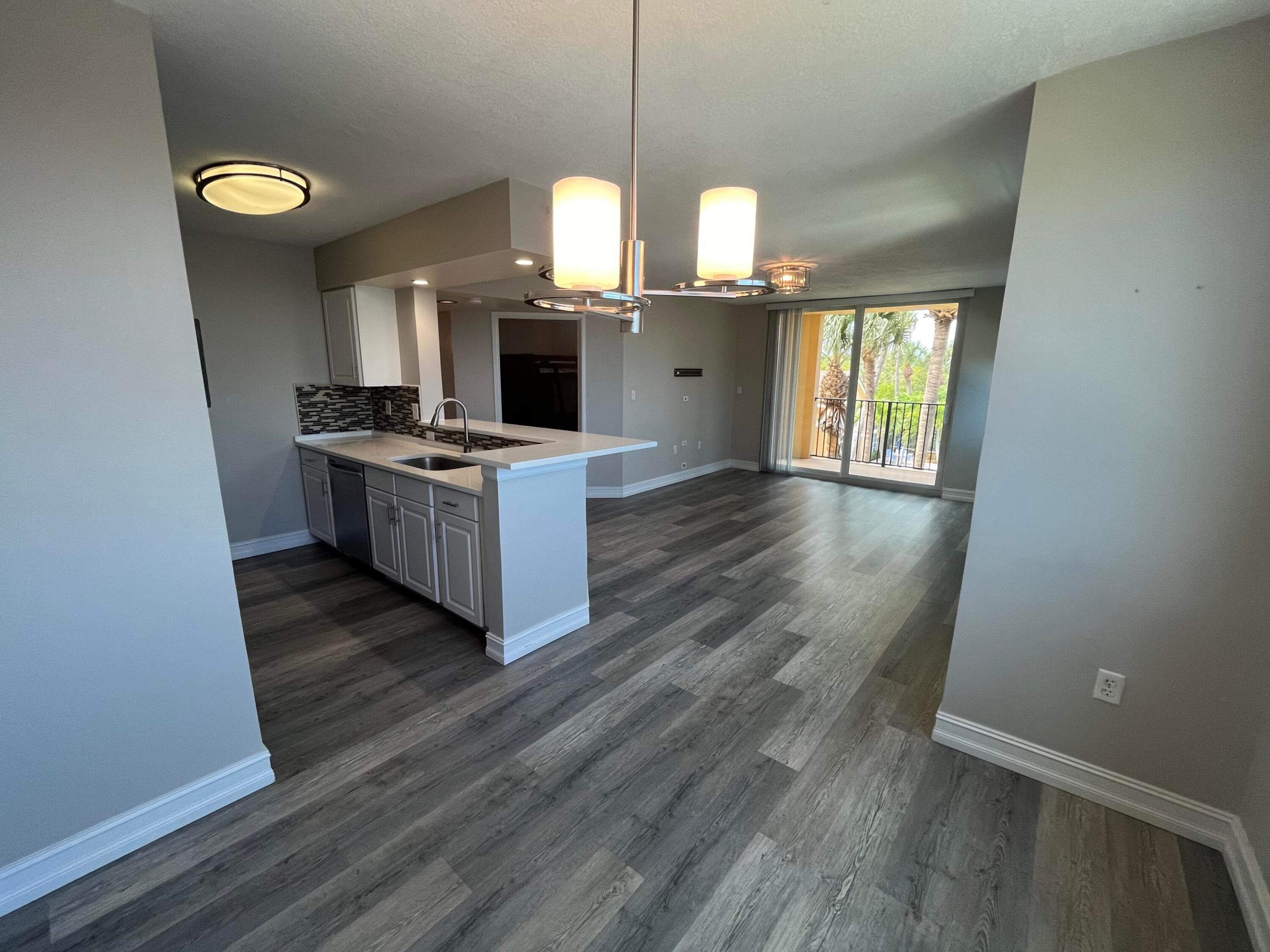 1200 Scotia Drive 301