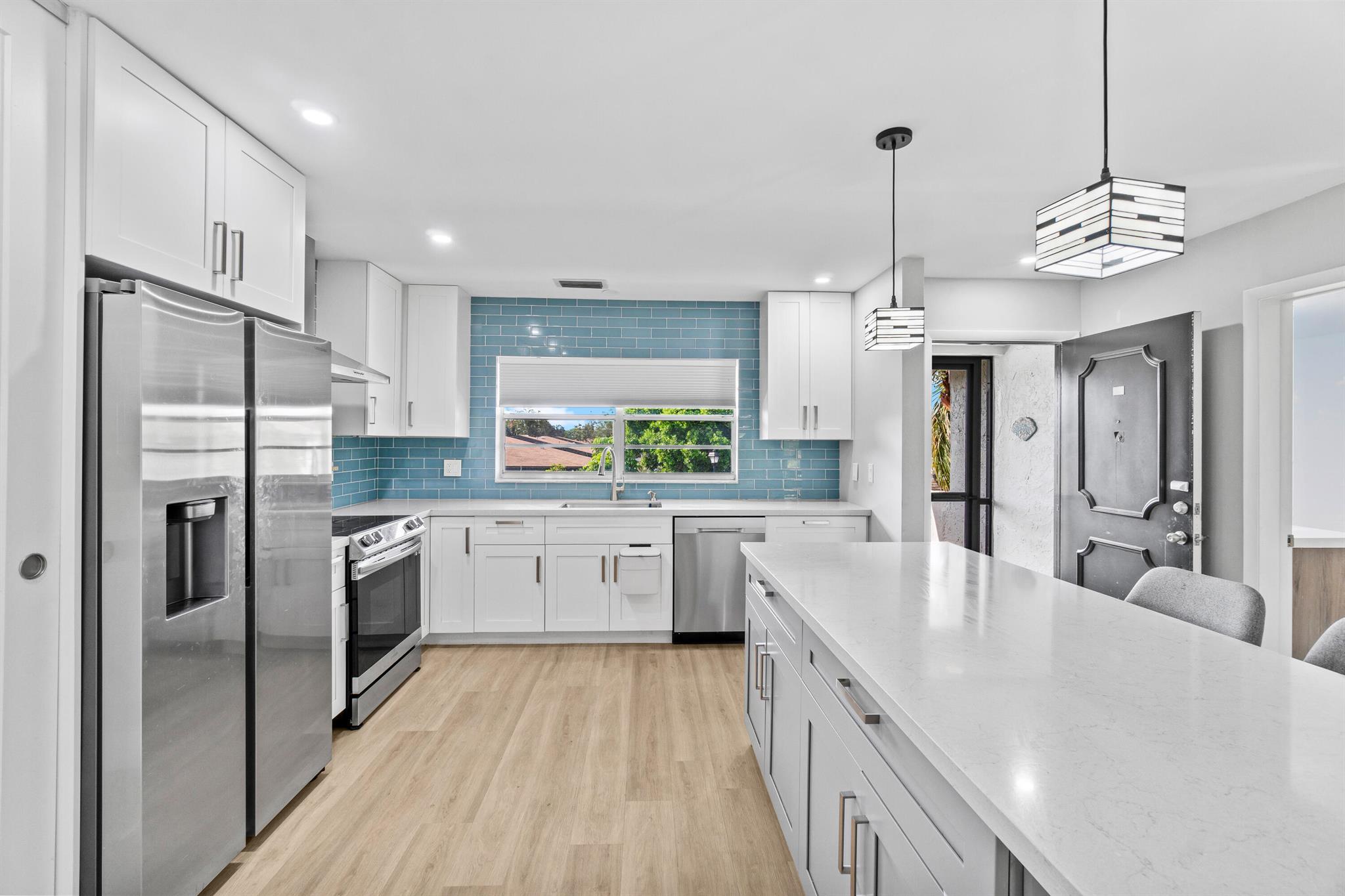 13937 Royal Palm Court B