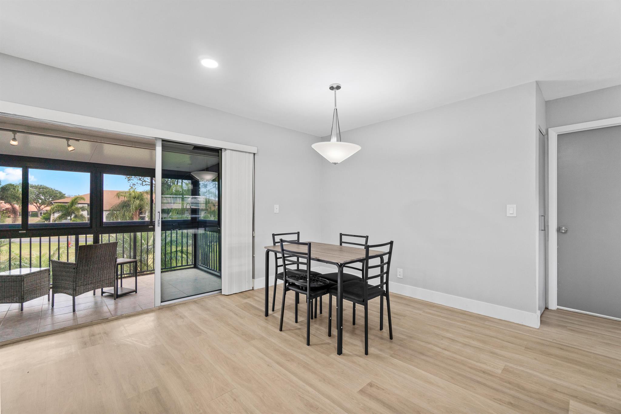 13937 Royal Palm Court B