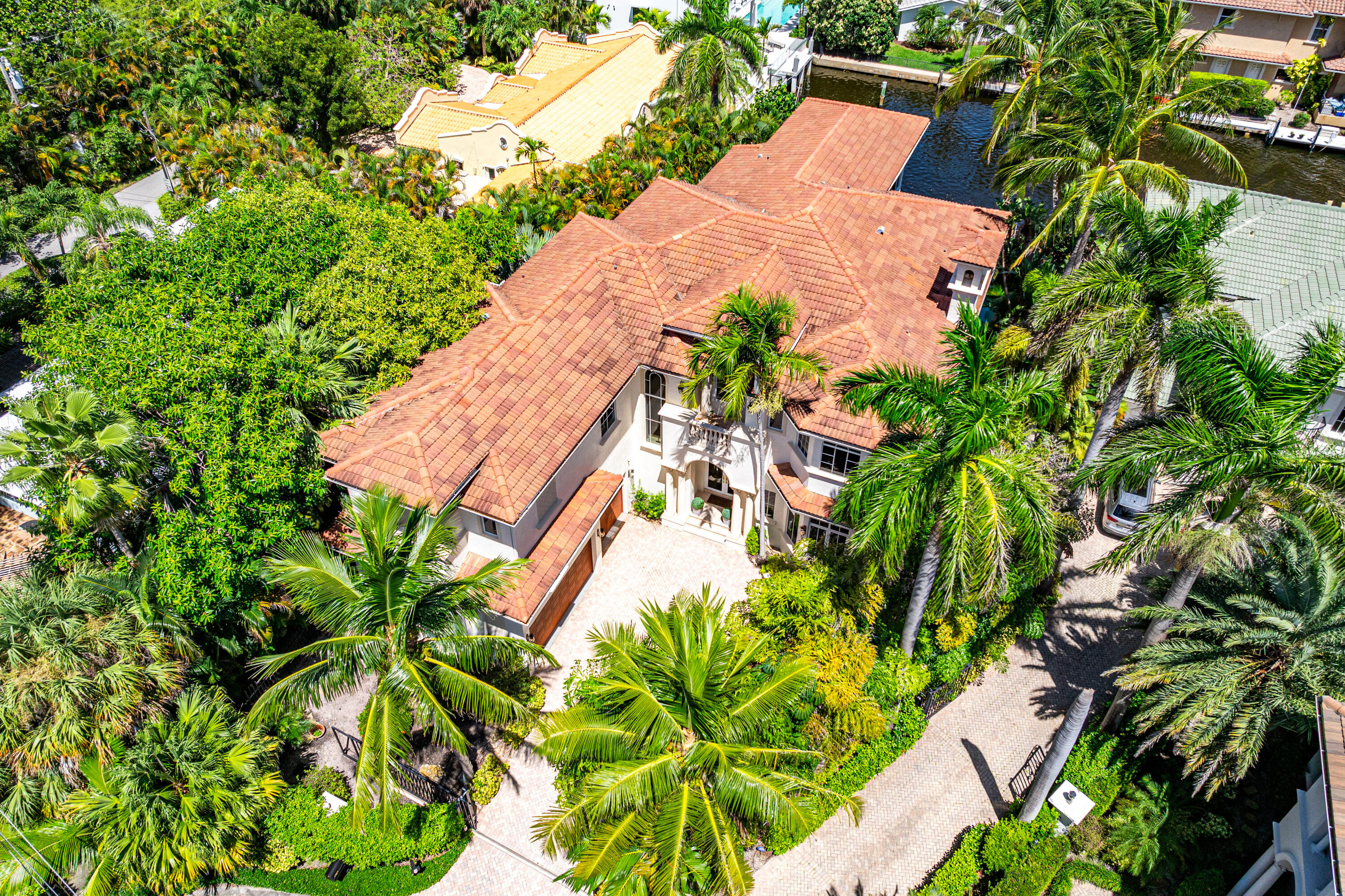 709 SE 10th Street
