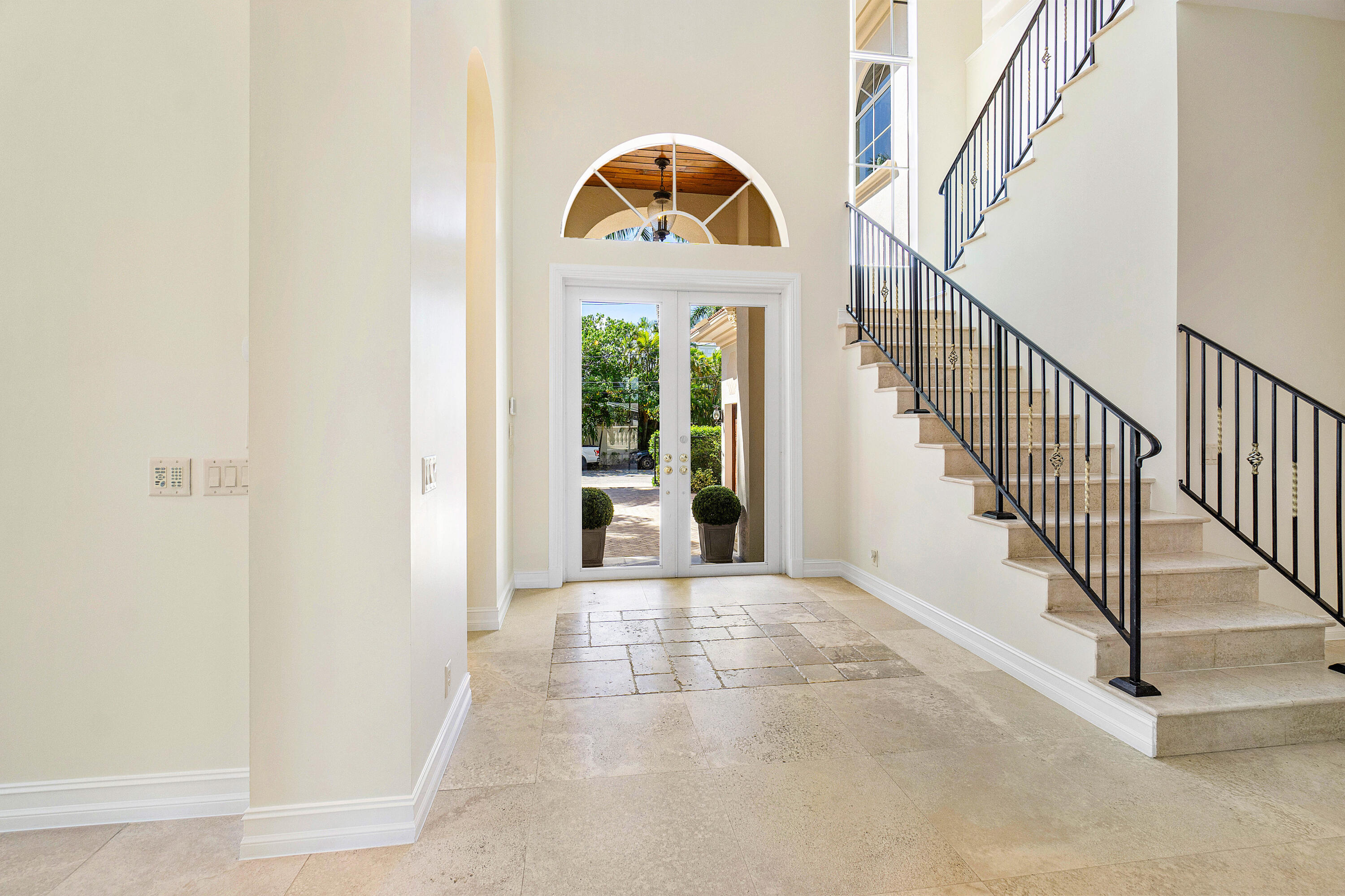 709 SE 10th Street