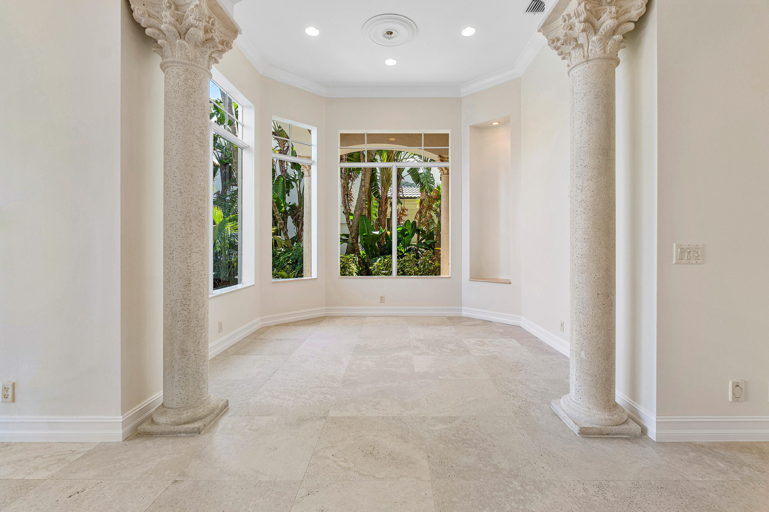 709 SE 10th Street