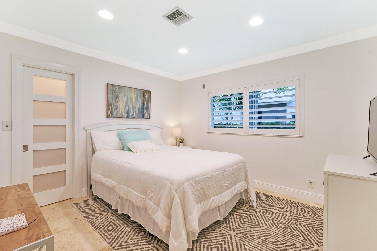 2875 Spanish River Road