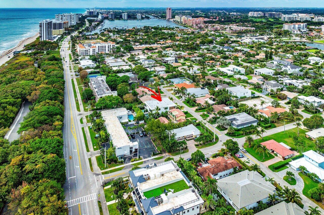 326 NE Wavecrest Way