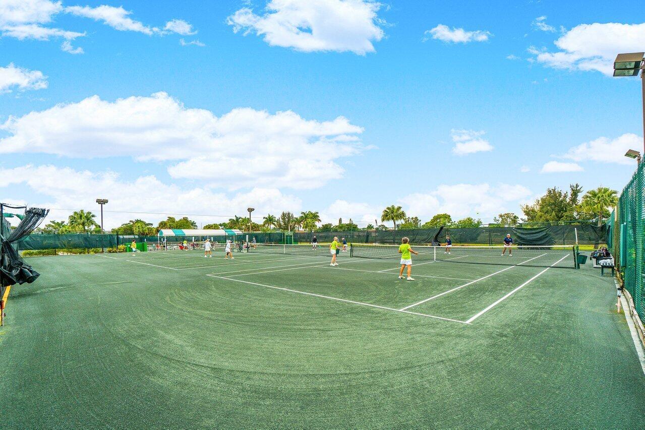 5820 Sugar Palm Court D