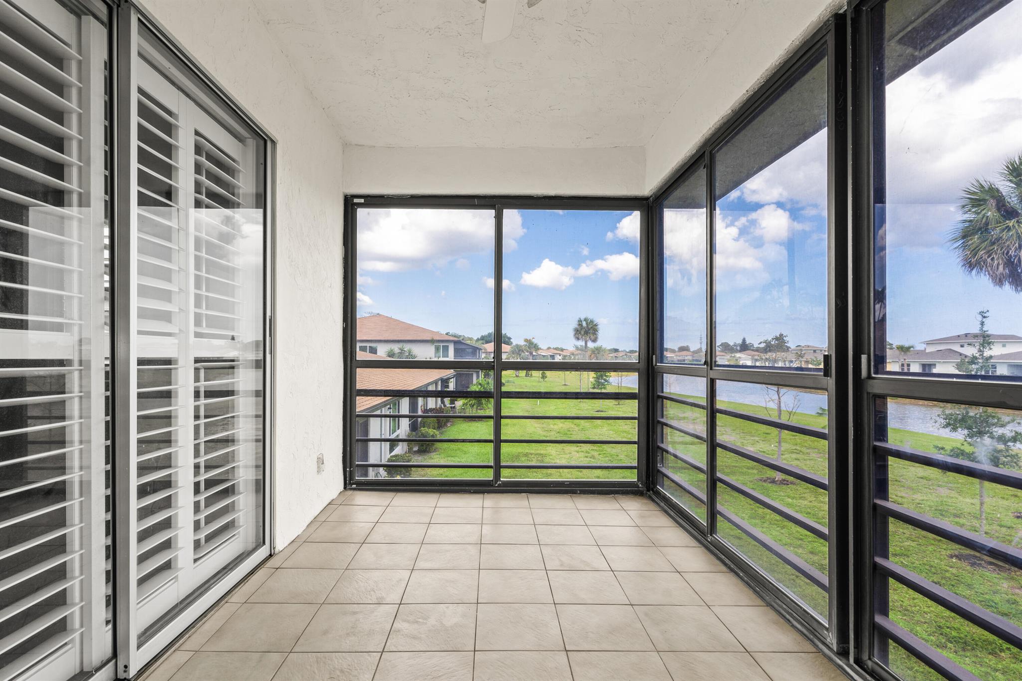 5820 Sugar Palm Court D