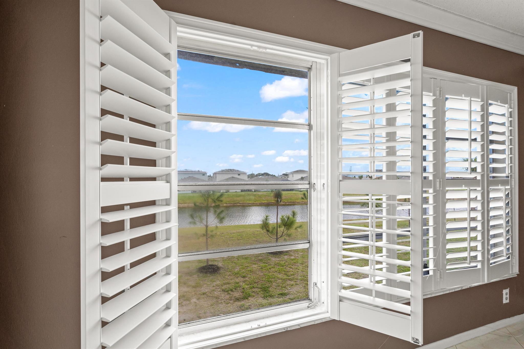 5820 Sugar Palm Court D