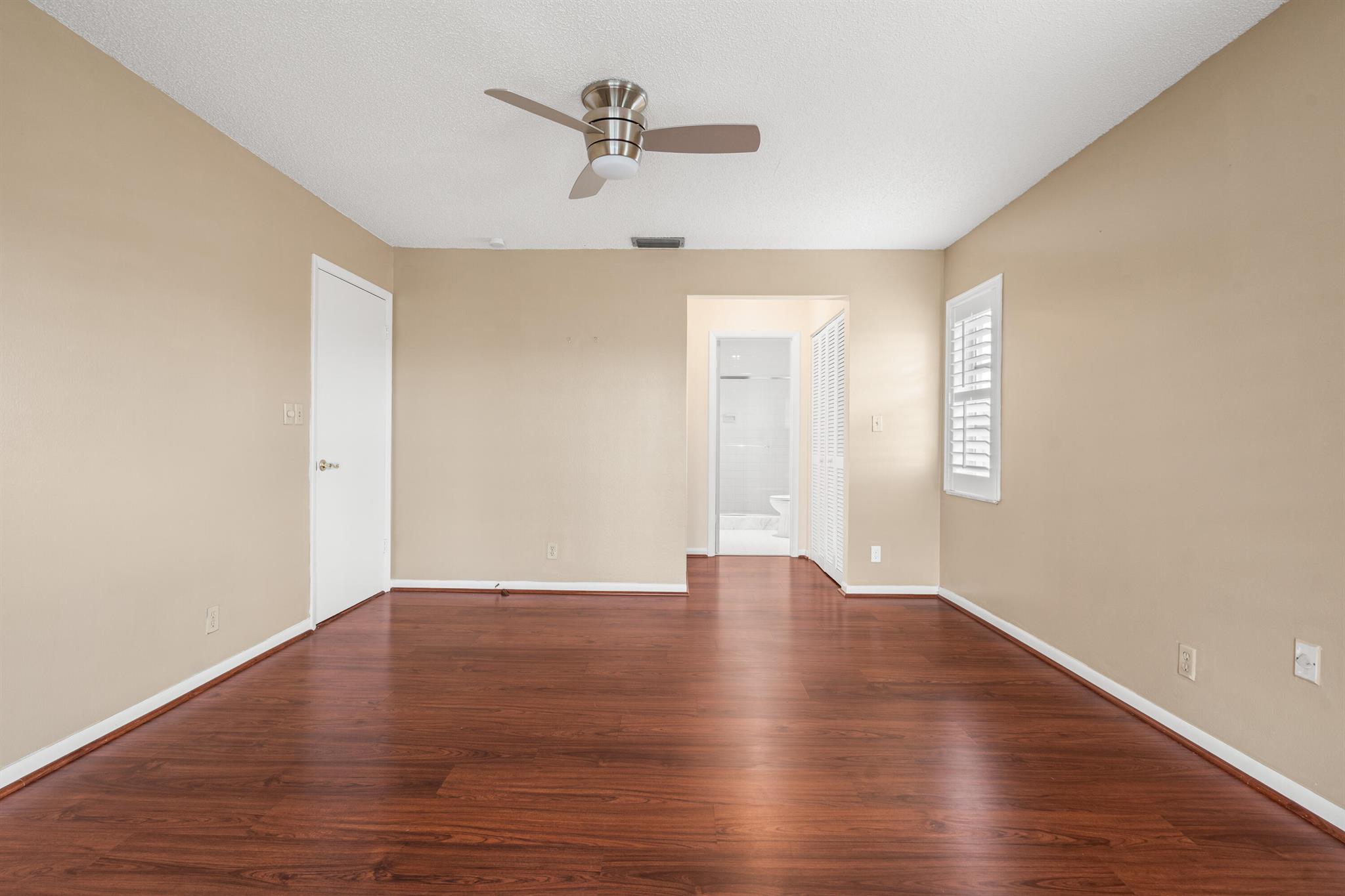 5820 Sugar Palm Court D